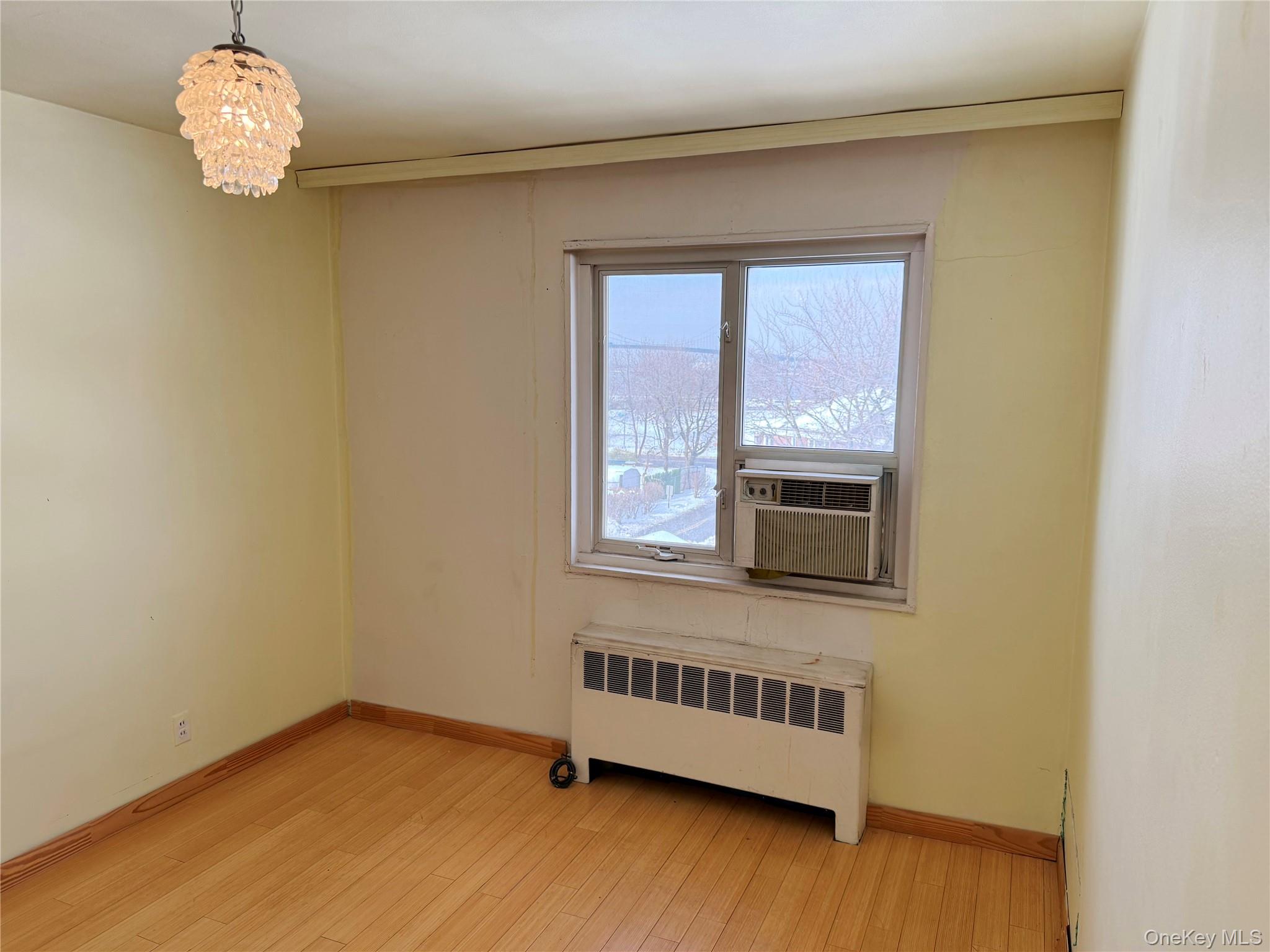 13-16 212th Street Upper Property Photo 9