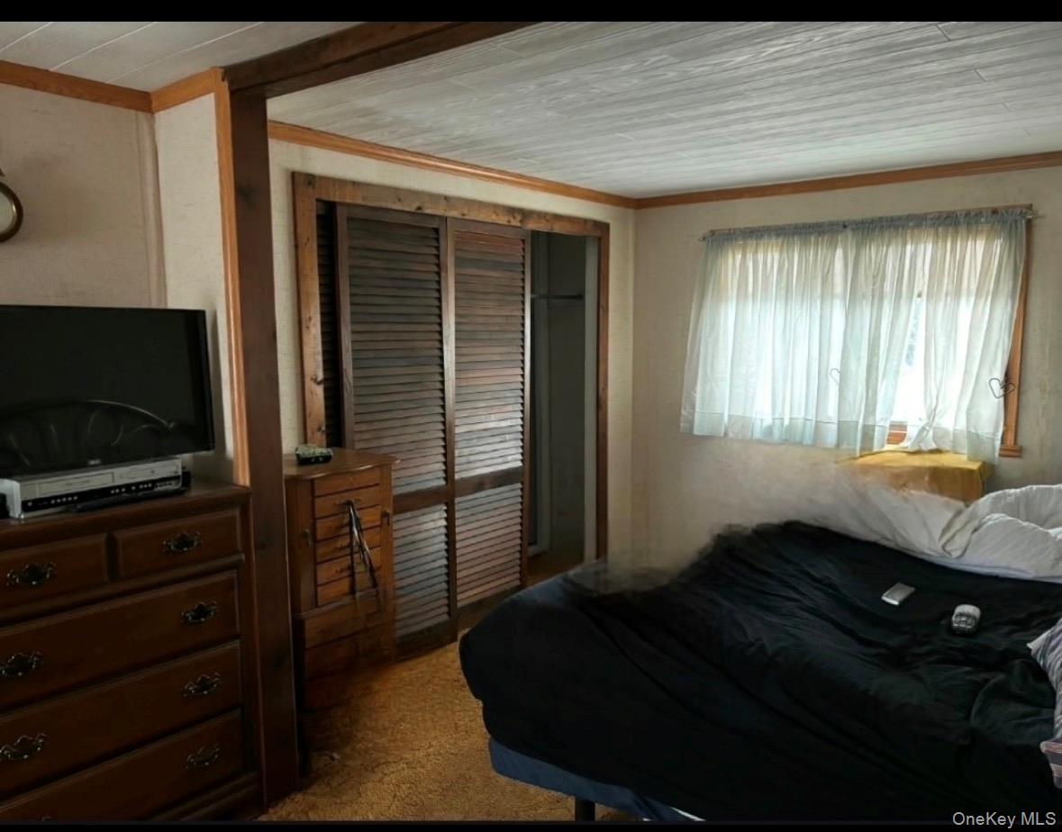 33 Lakewood Avenue Property Photo 8