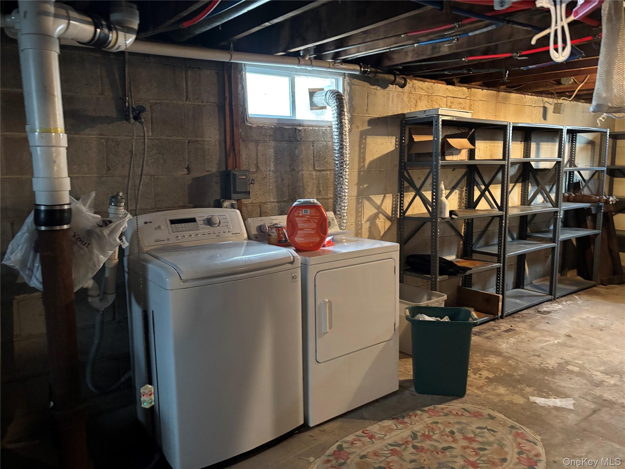 33 Lakewood Avenue Property Photo 14