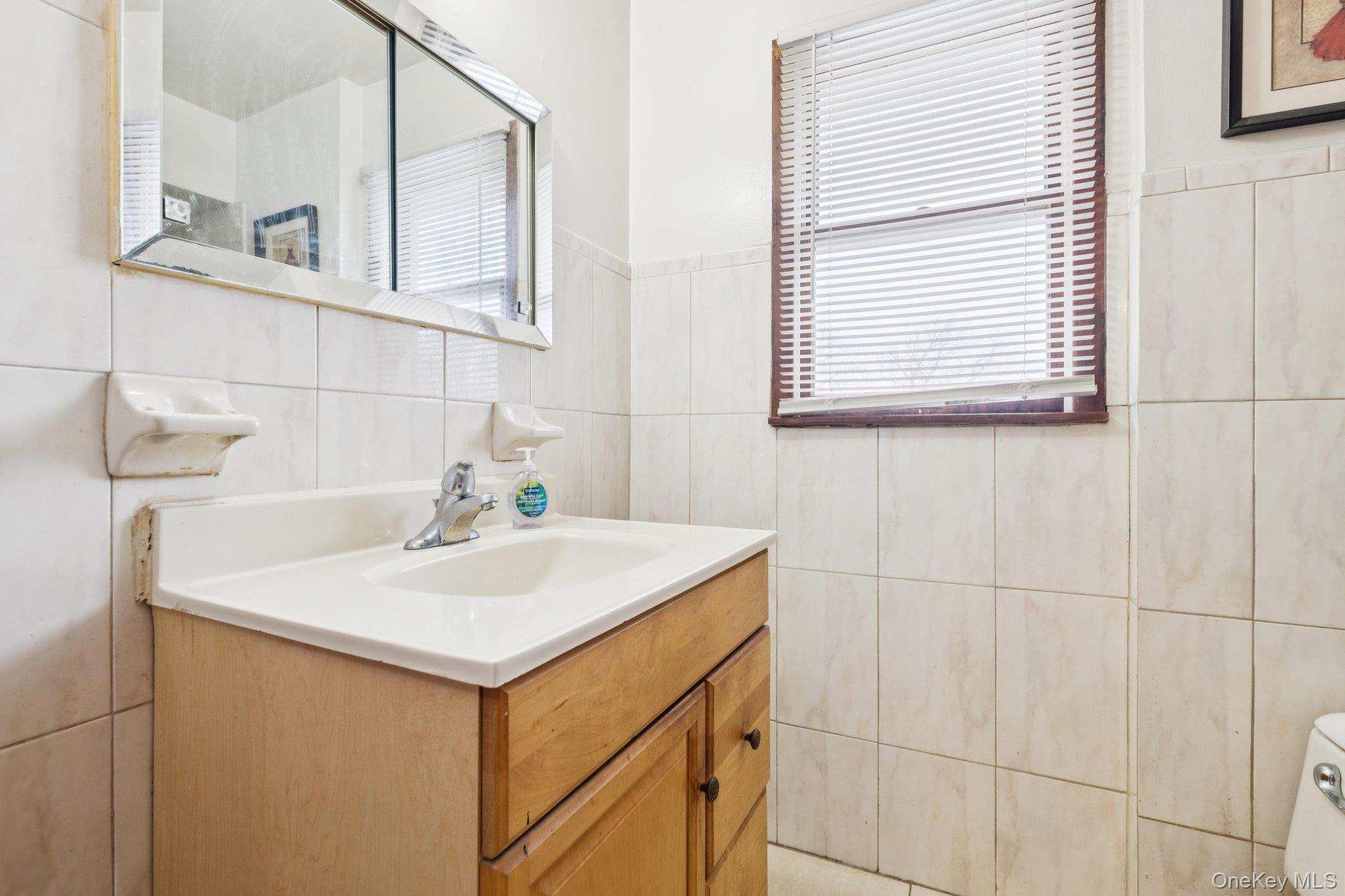 174 Bellmore Street Property Photo 14