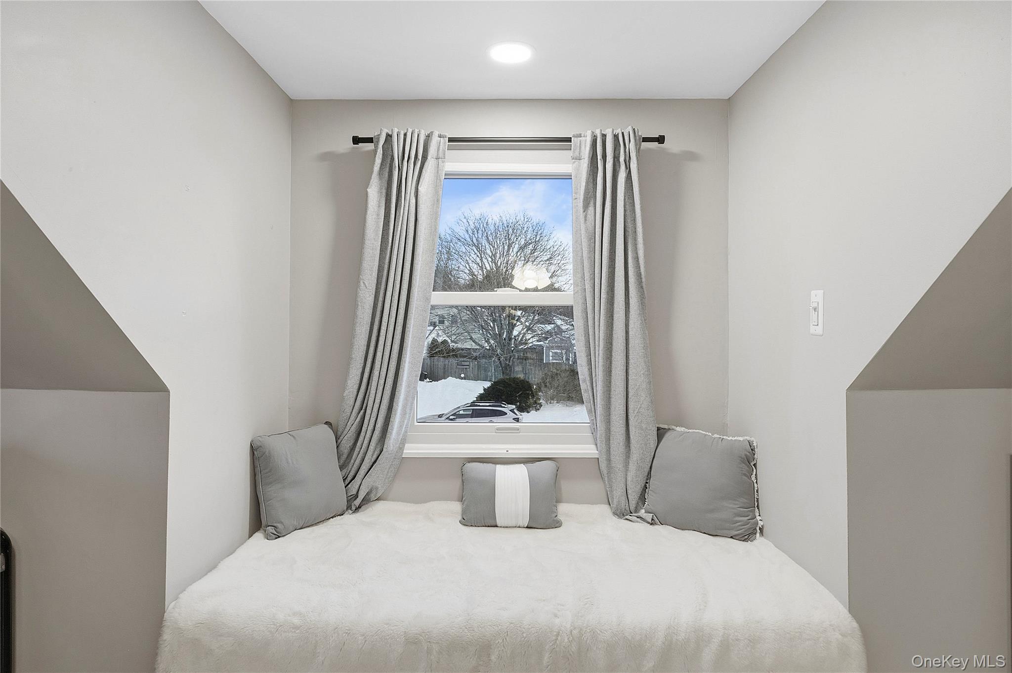 7 Woodbrook Drive Property Photo 18