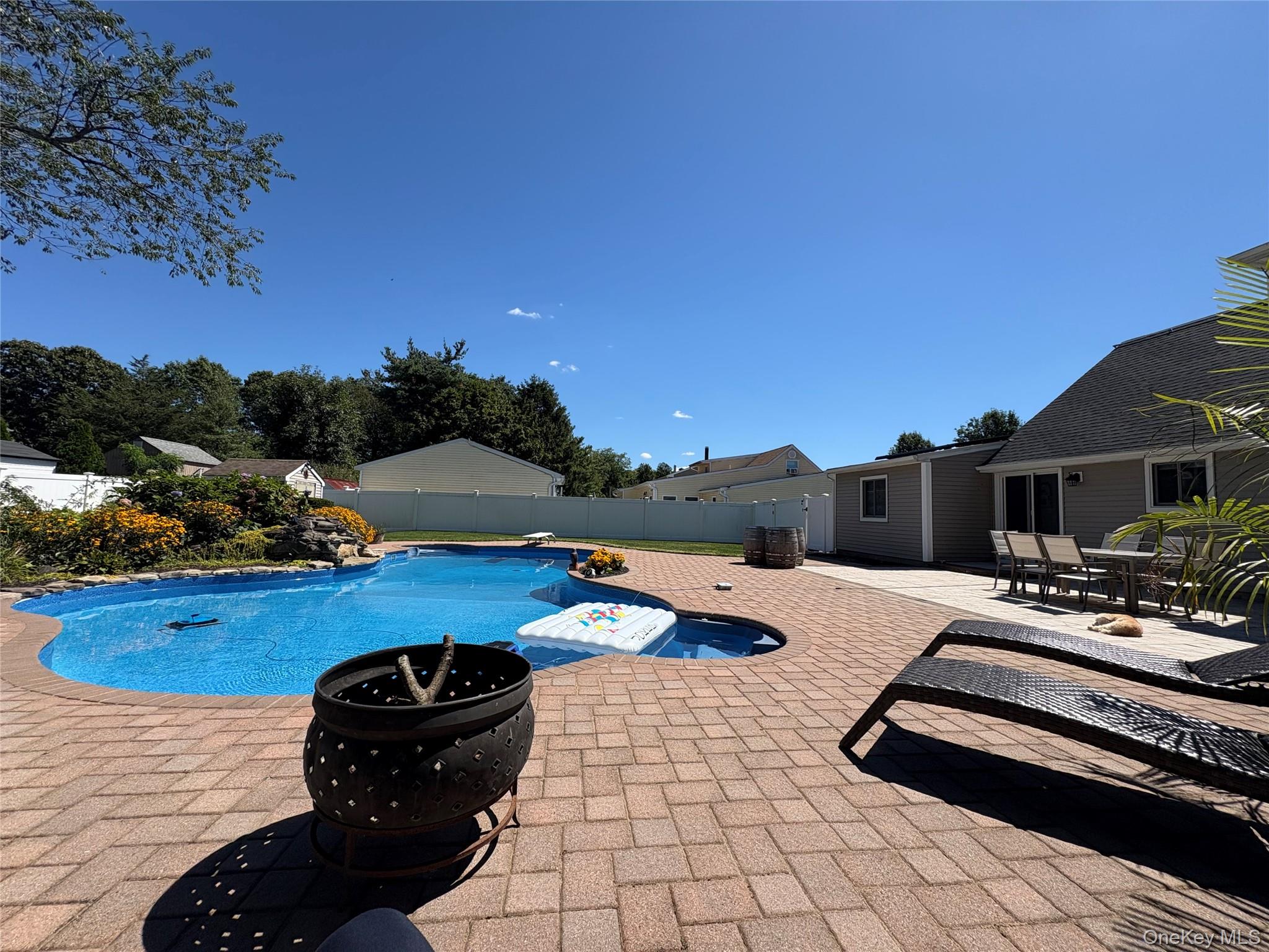 7 Woodbrook Drive Property Photo 20