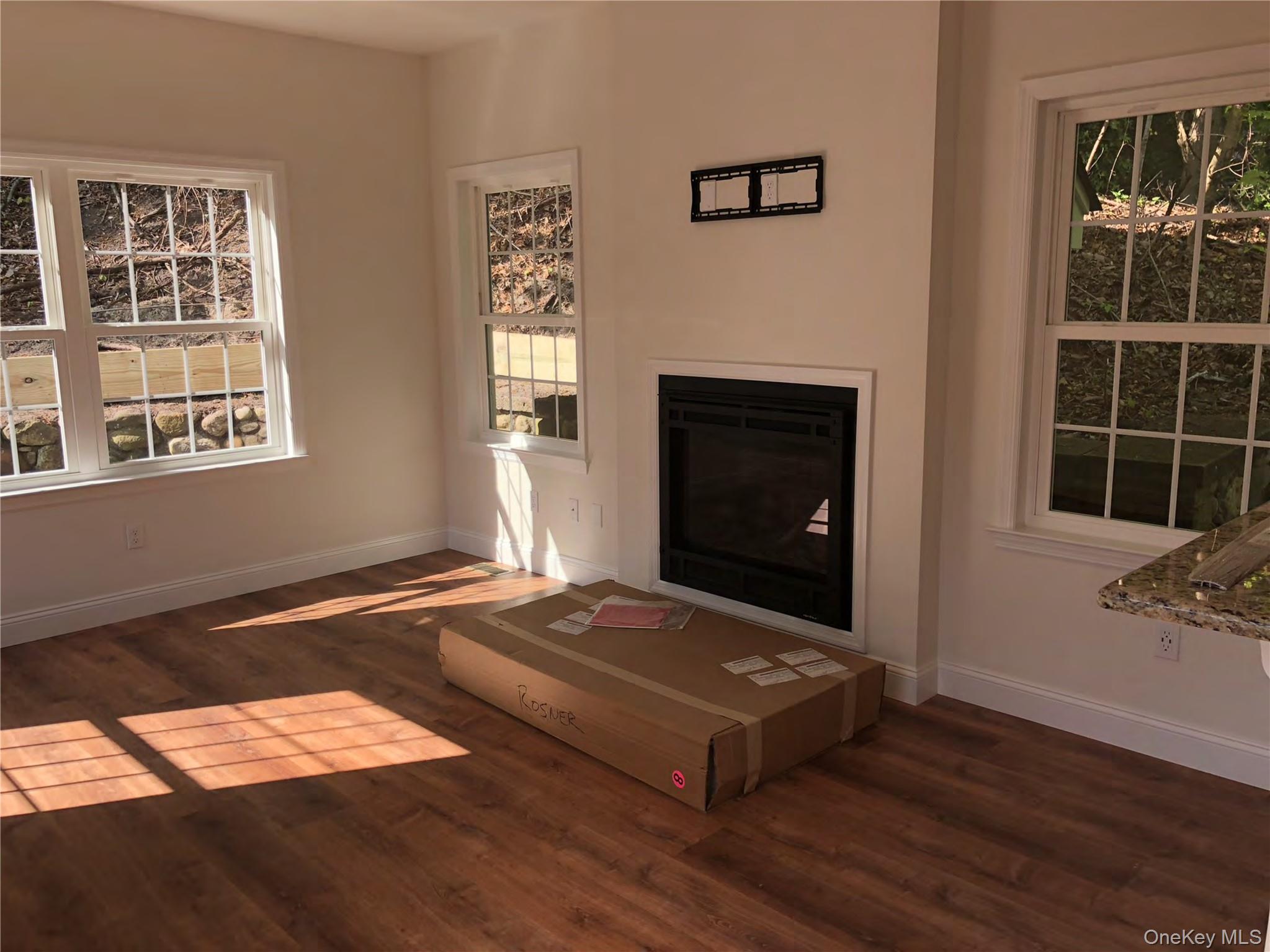 105 Liberty Avenue Property Photo 17