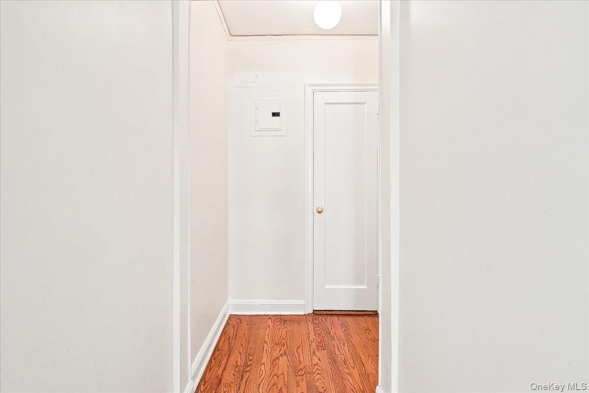 98-120 Queens Boulevard 5d Property Photo 2