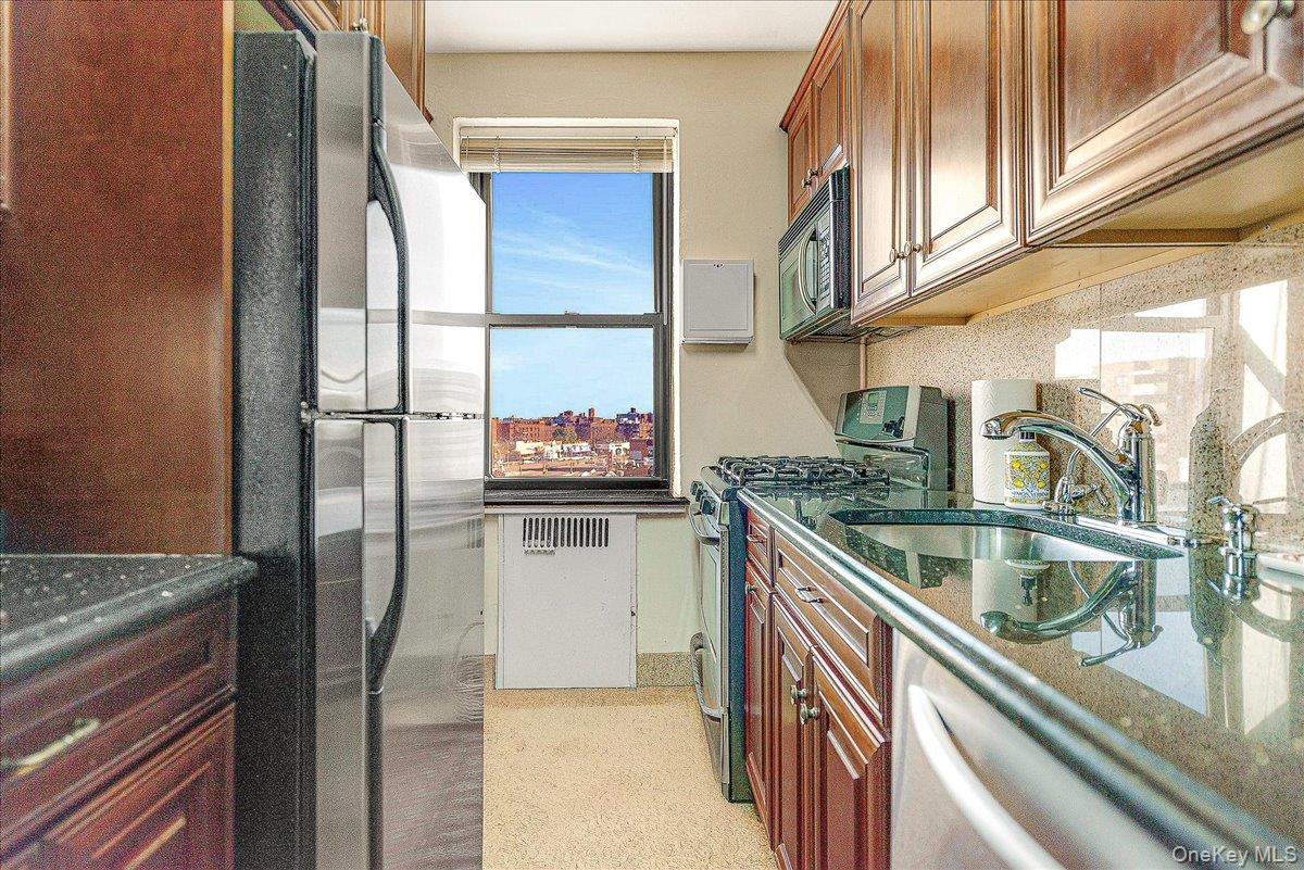 98-120 Queens Boulevard 5d Property Photo 16