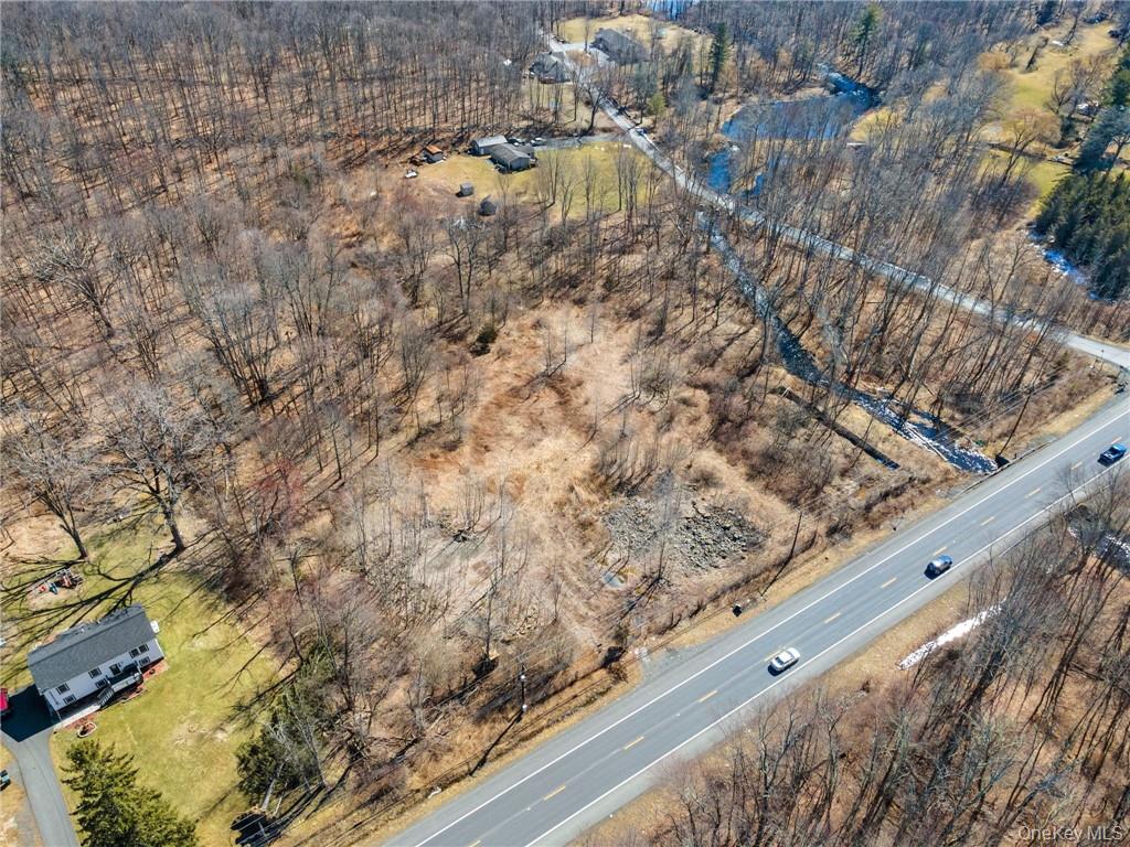 1136 Route 32 Property Photo 4