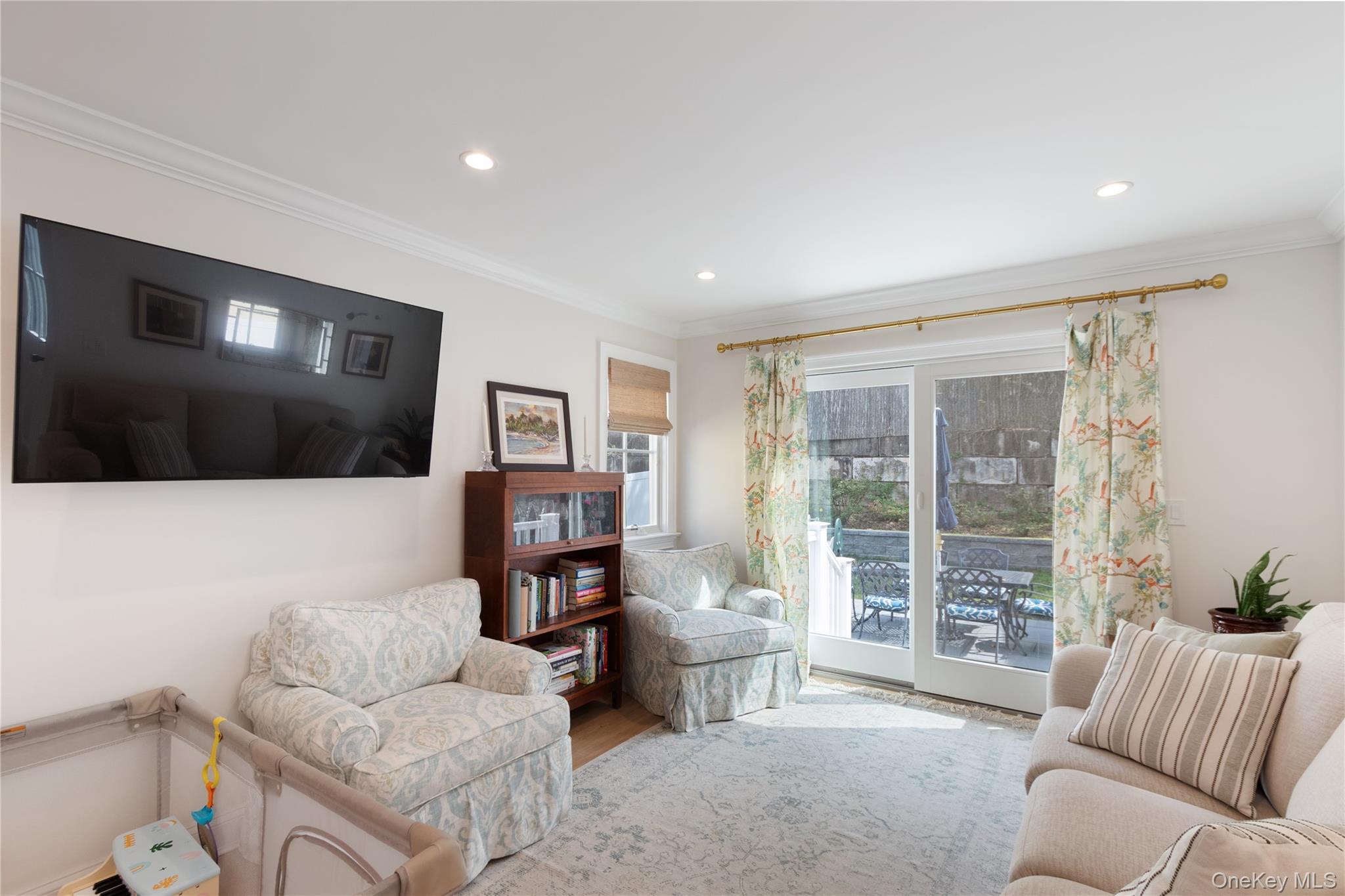 19 Charles Street Property Photo 7