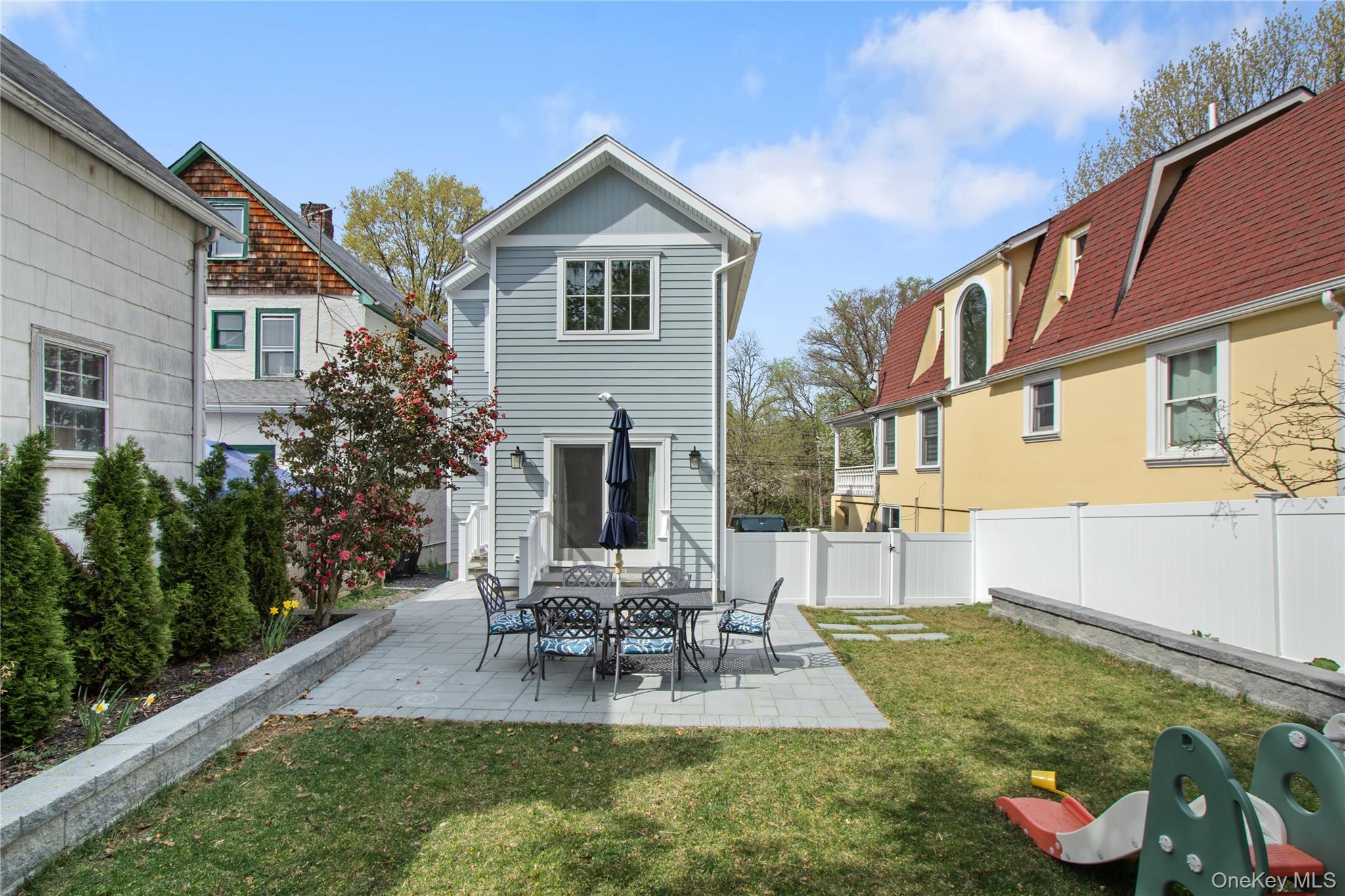 19 Charles Street Property Photo 18