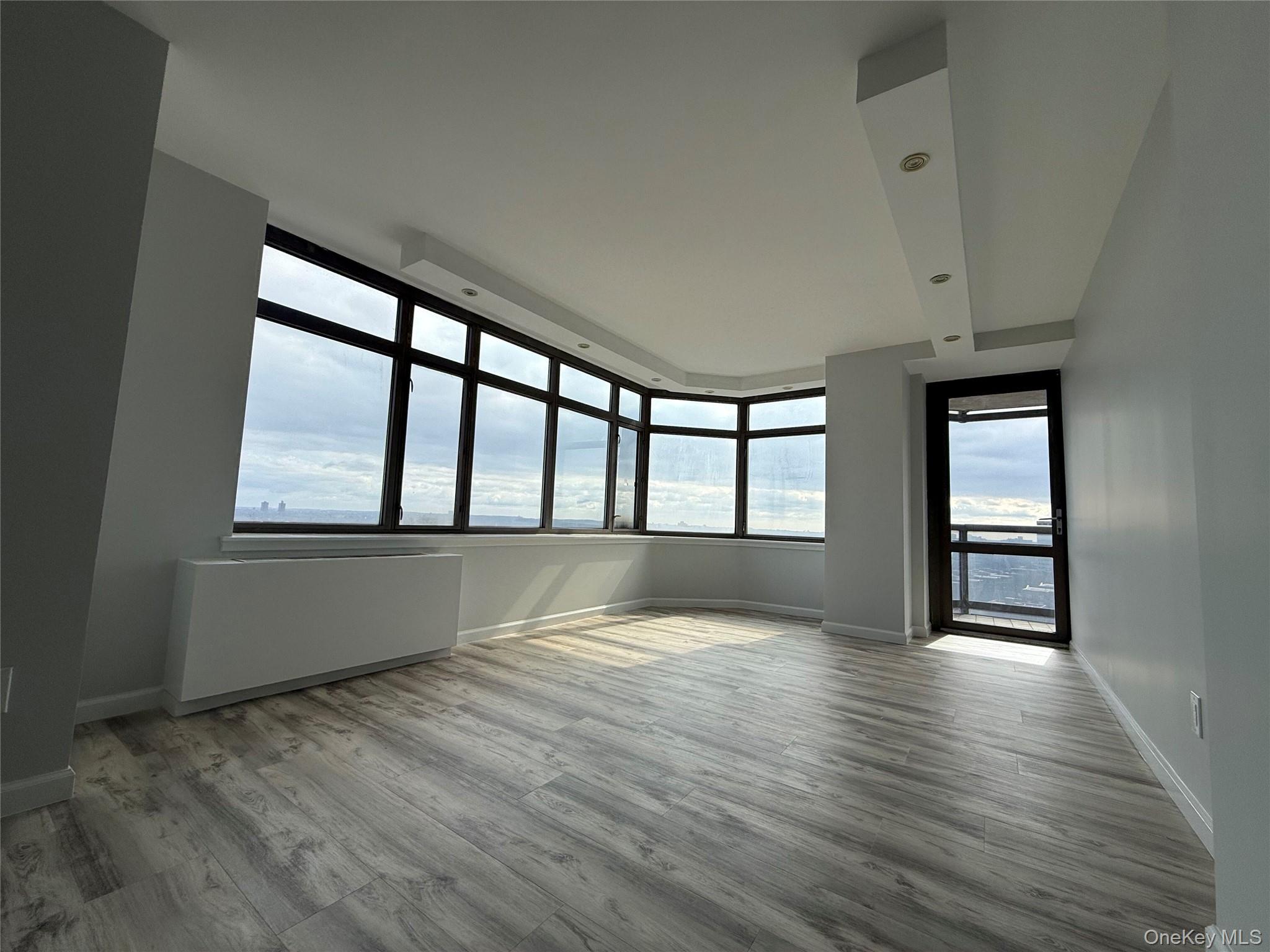 11201 Queens Boulevard 18b Property Photo 7