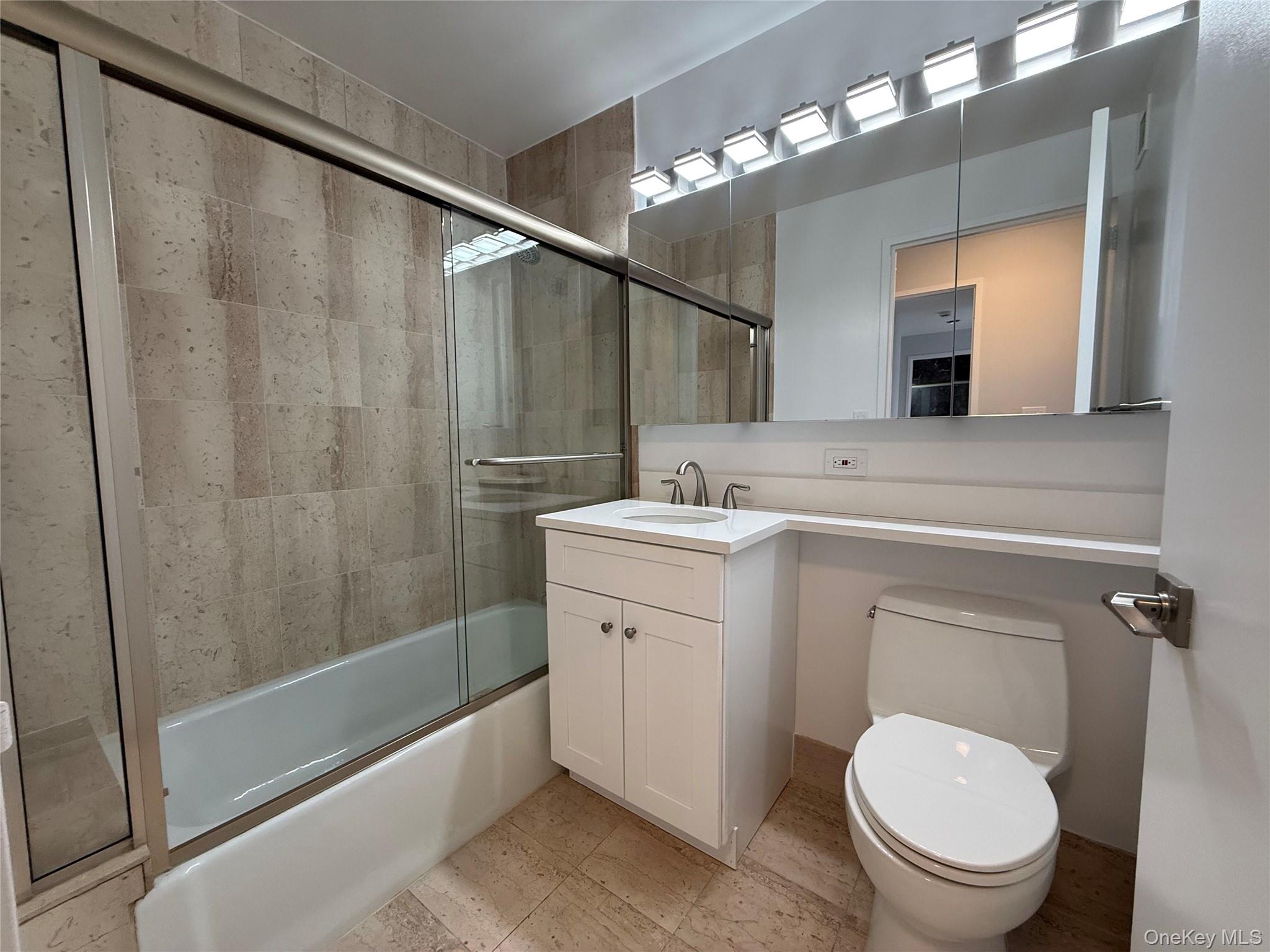 11201 Queens Boulevard 18b Property Photo 17