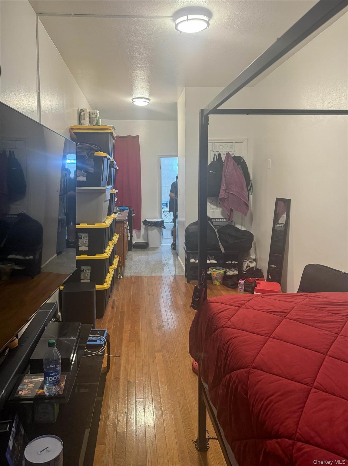 7004 Roosevelt Avenue Property Photo 3