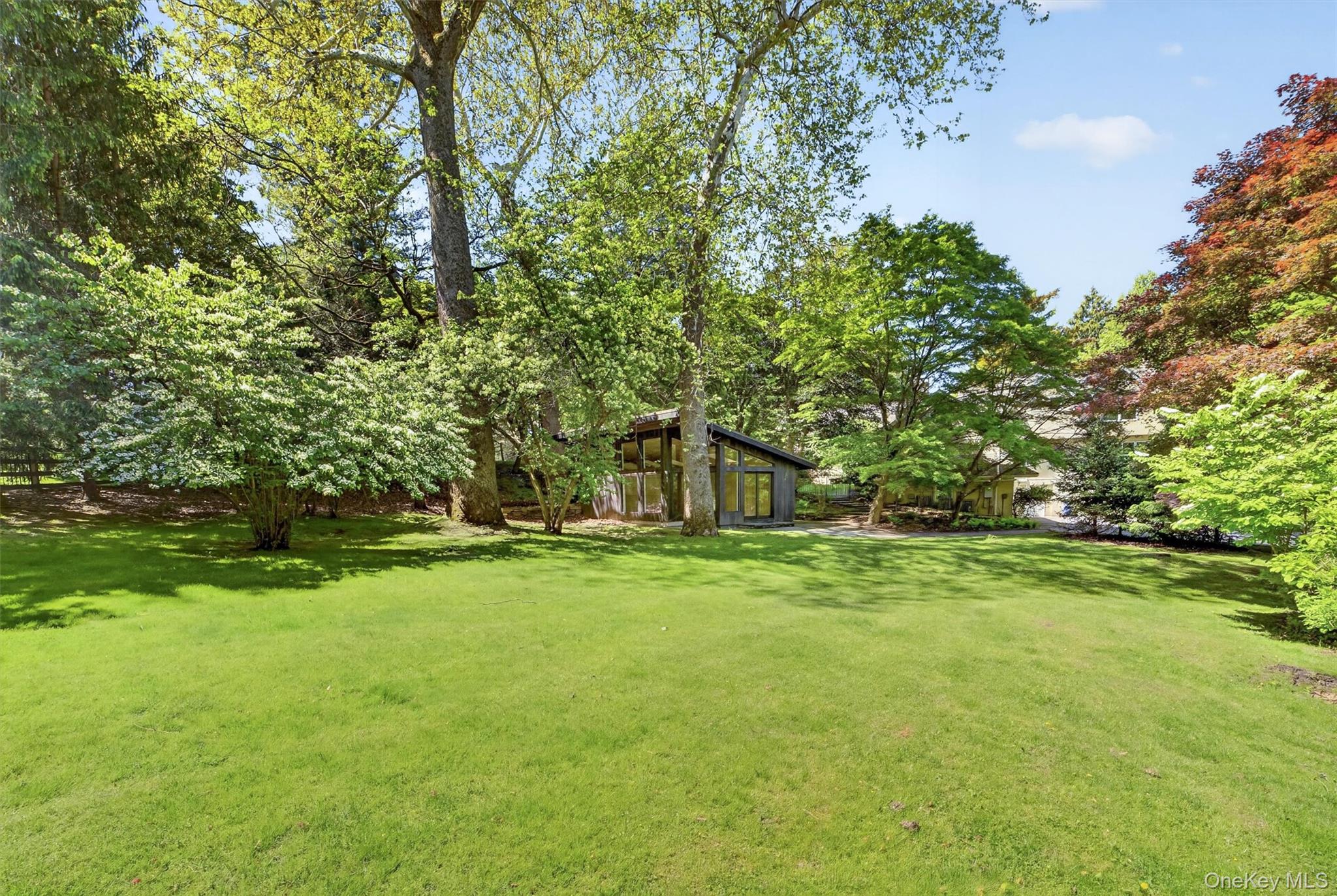 6 W Sunnyside Lane Property Photo 40