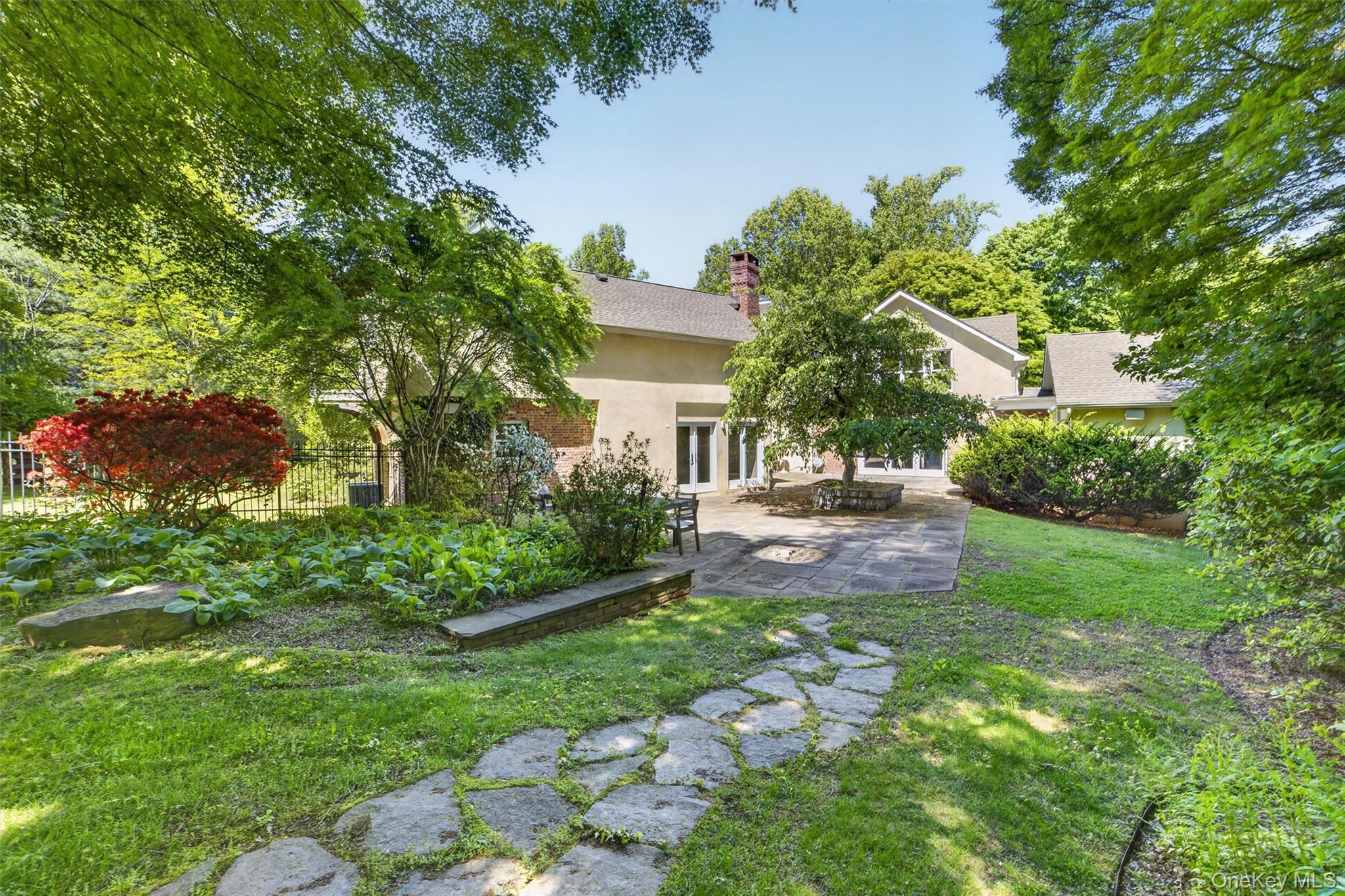 6 W Sunnyside Lane Property Photo 44