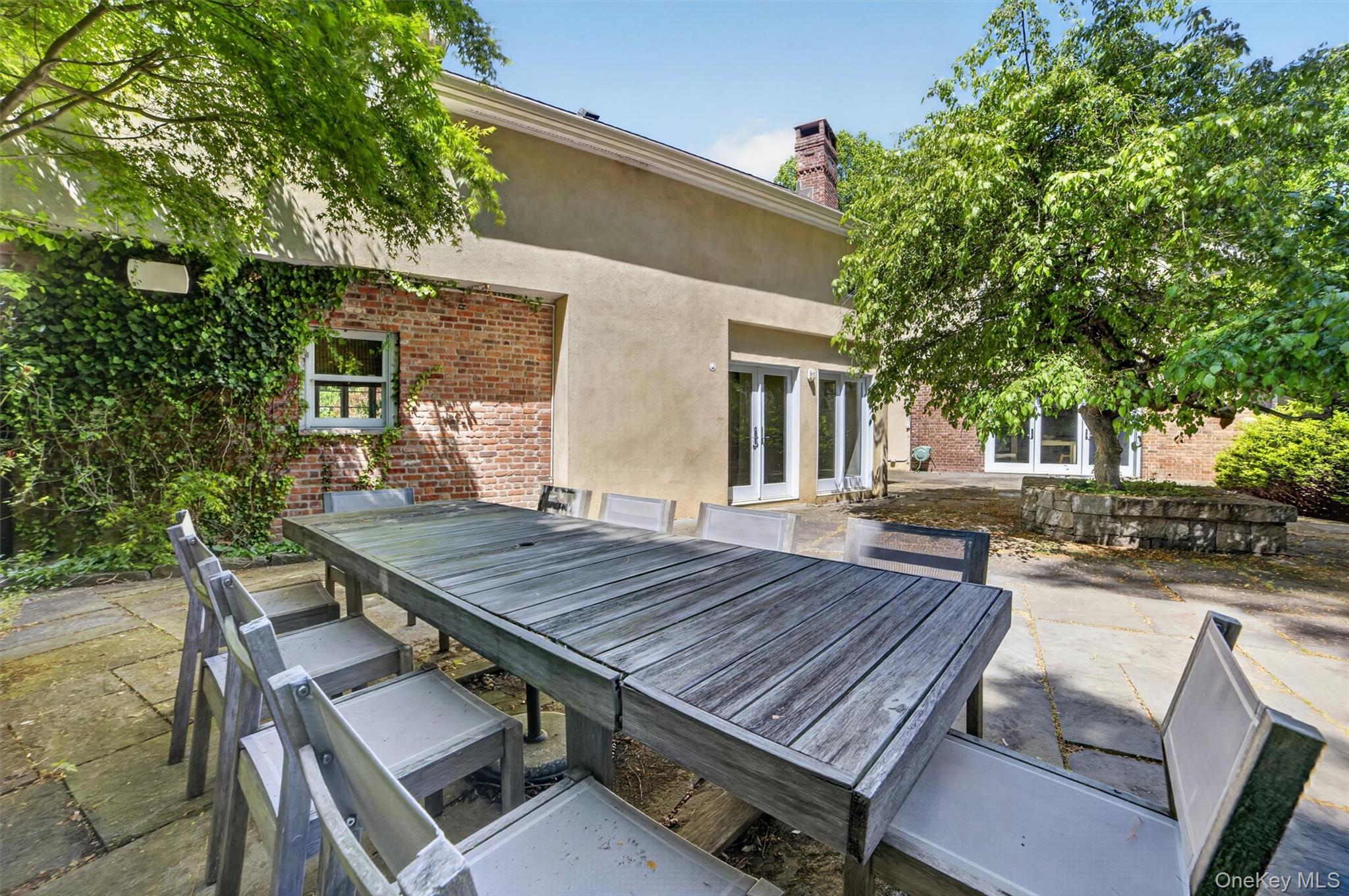 6 W Sunnyside Lane Property Photo 47