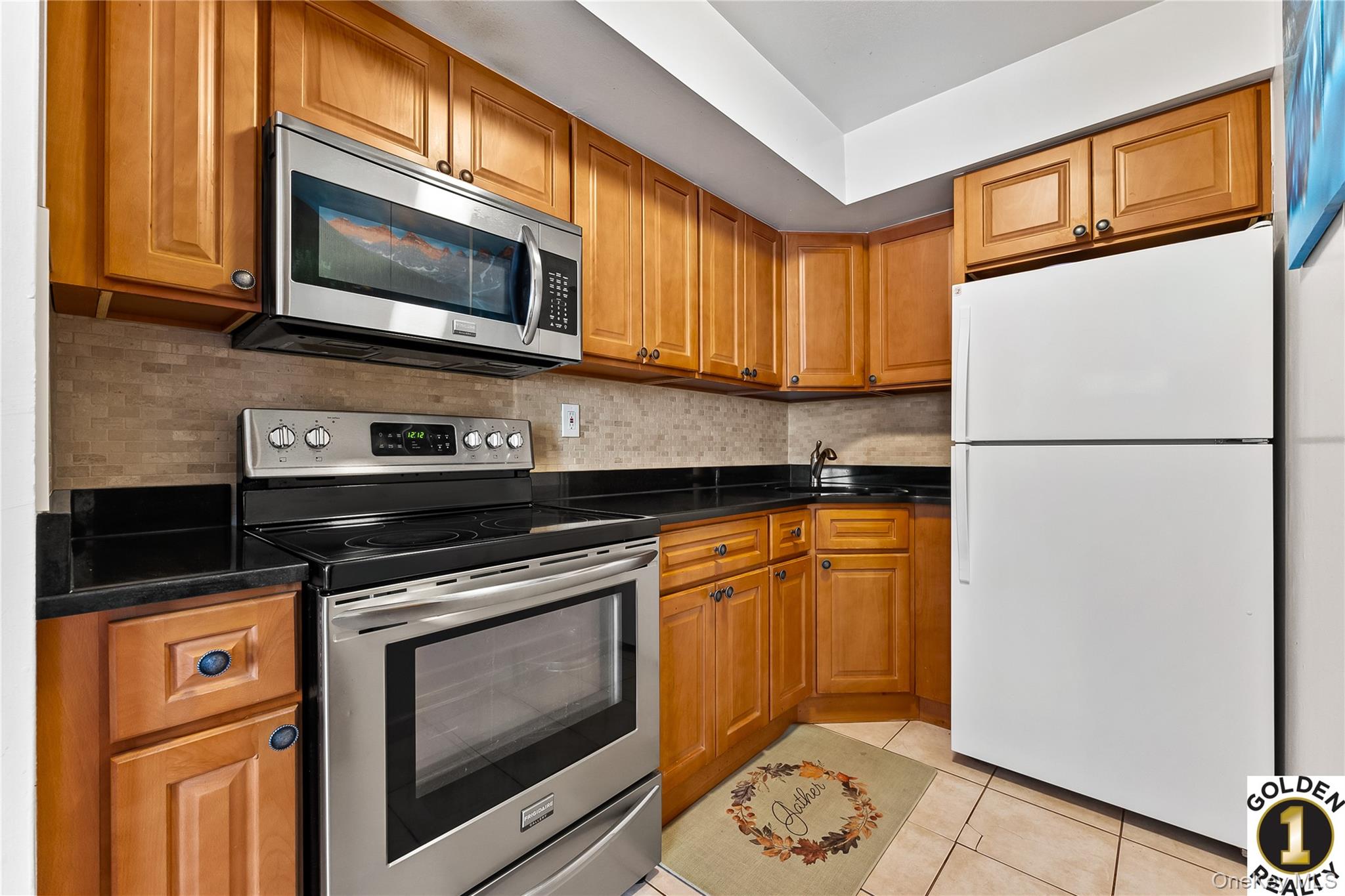 1665 156th Street Property Photo 25