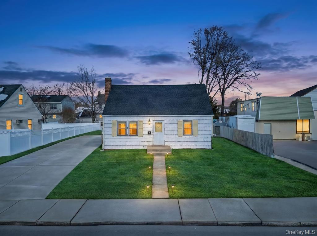 189 Ontario Avenue Property Photo 1