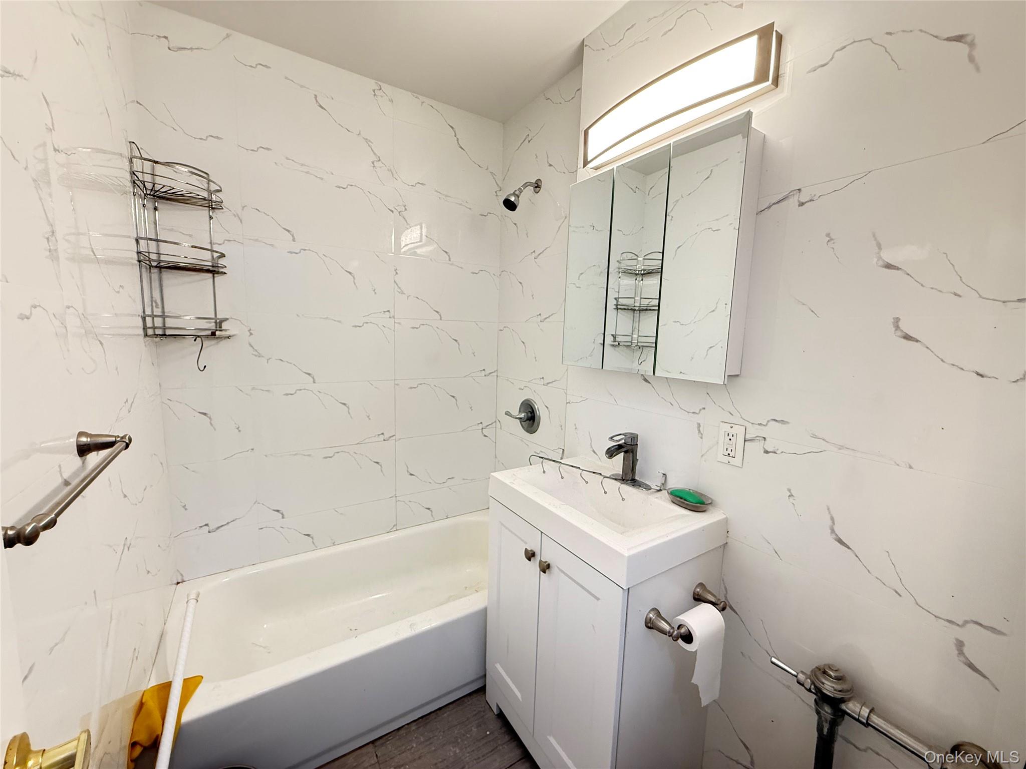 140-35 Beech Avenue 7a Property Photo 3