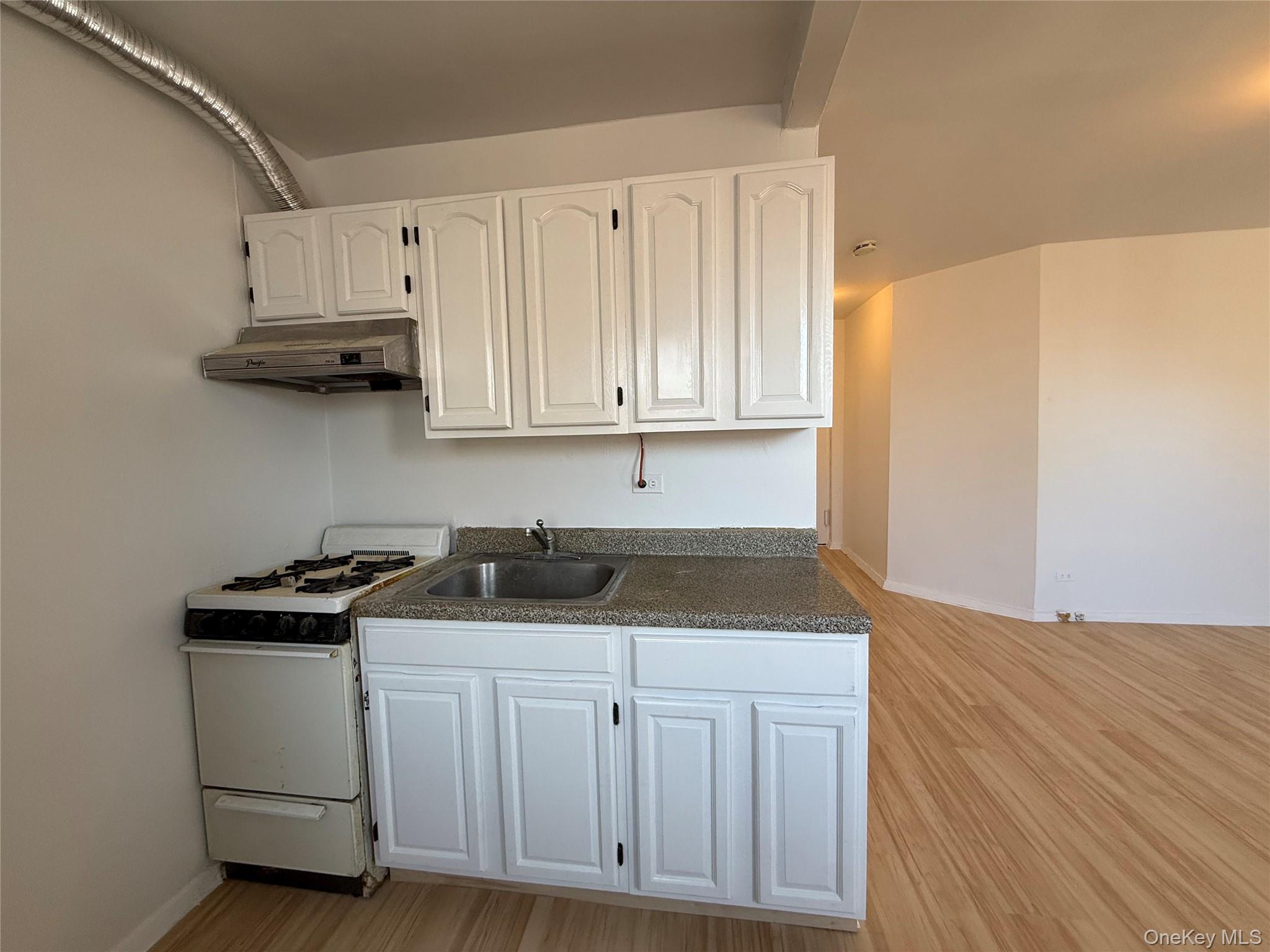 140-35 Beech Avenue 7a Property Photo 7