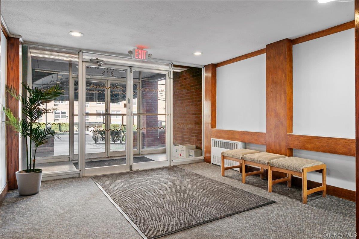 388 Westchester Avenue 1e Property Photo 2