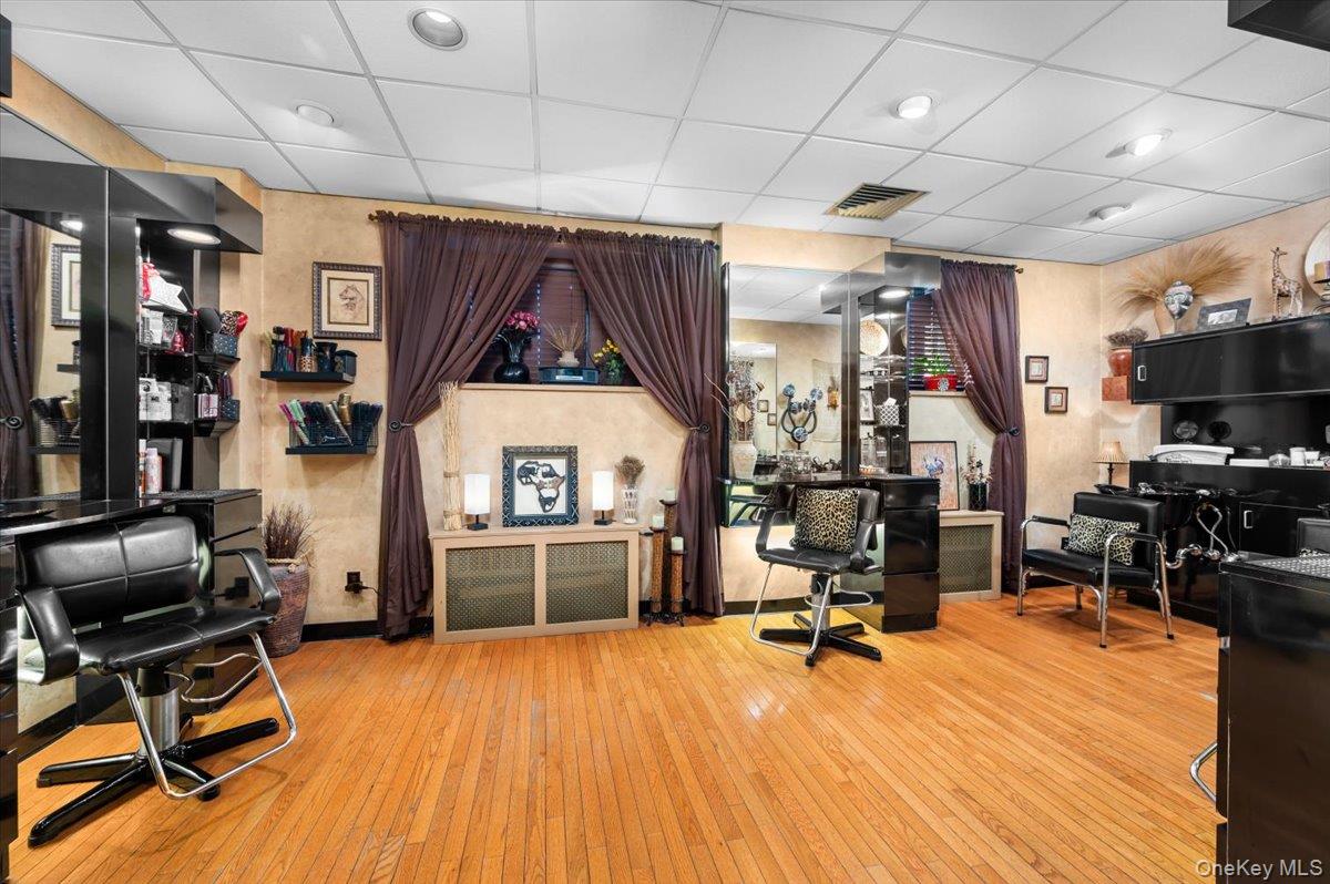 388 Westchester Avenue 1e Property Photo 12