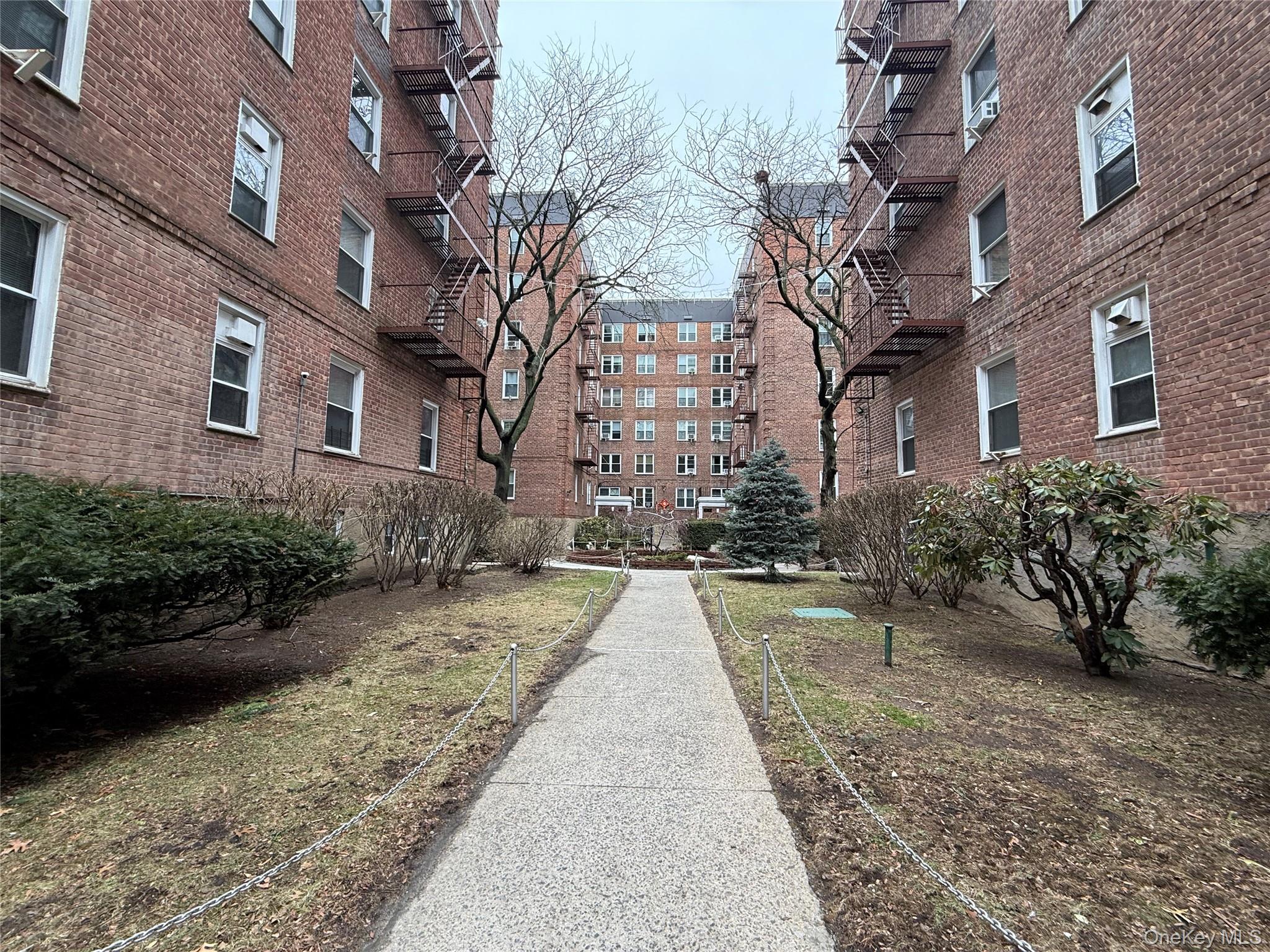 144-35 Sanford Avenue 2c Property Photo 10