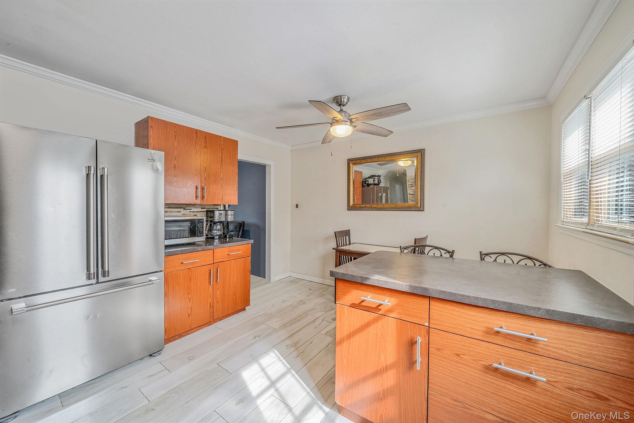 24 Lantern Street Property Photo 8