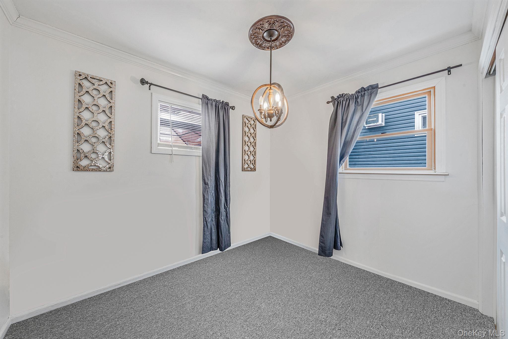 24 Lantern Street Property Photo 10