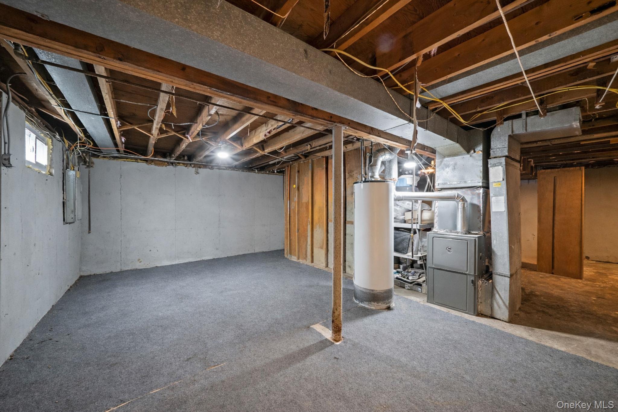 24 Lantern Street Property Photo 16