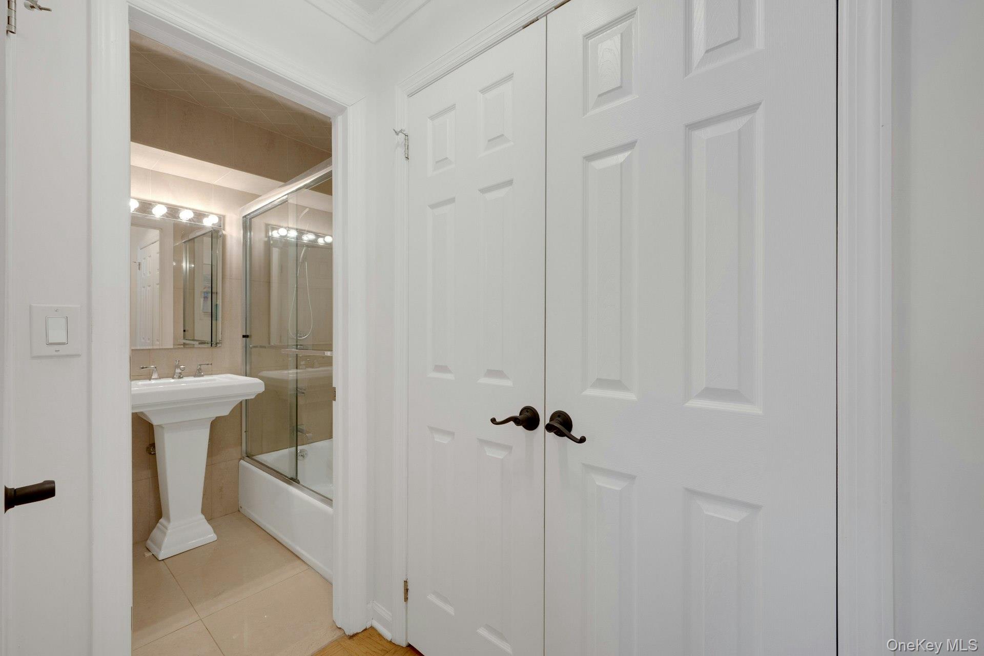 480 Halstead Avenue 2j Property Photo 13
