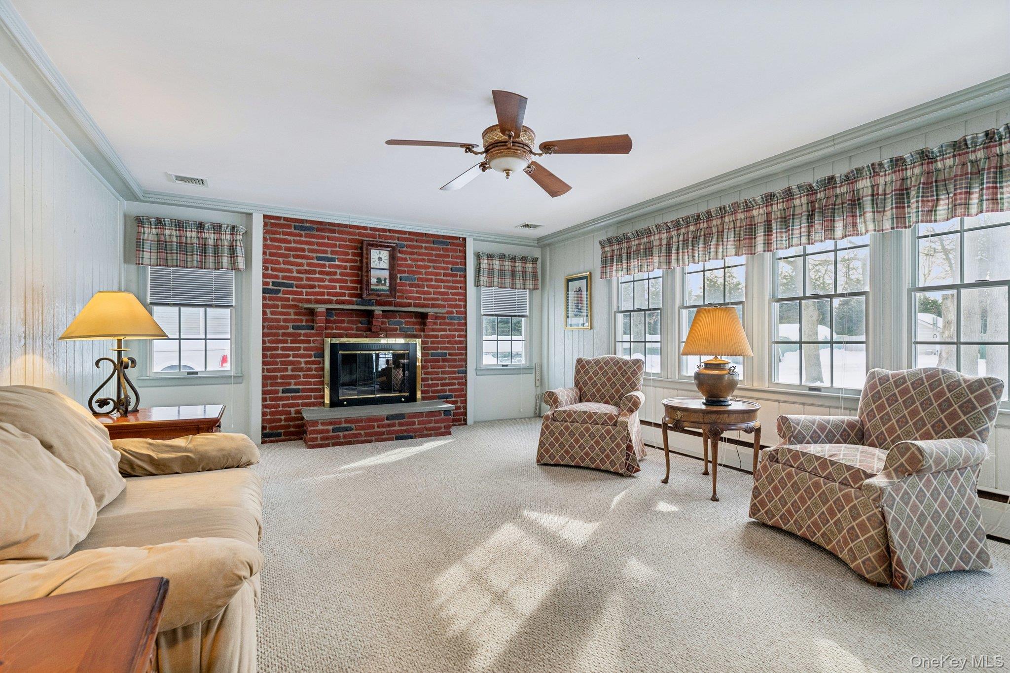 14 Hillside Avenue Property Photo 15