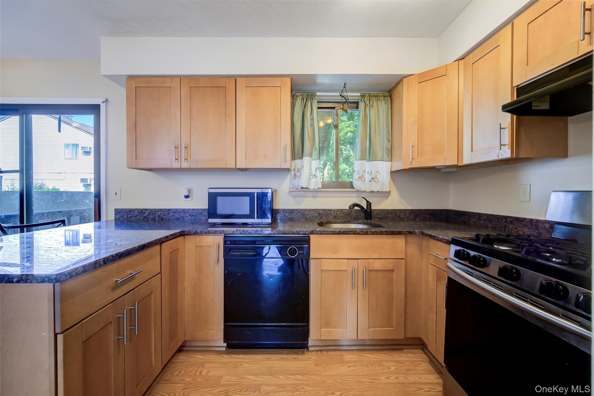 210 Chrystal Drive Property Photo 10