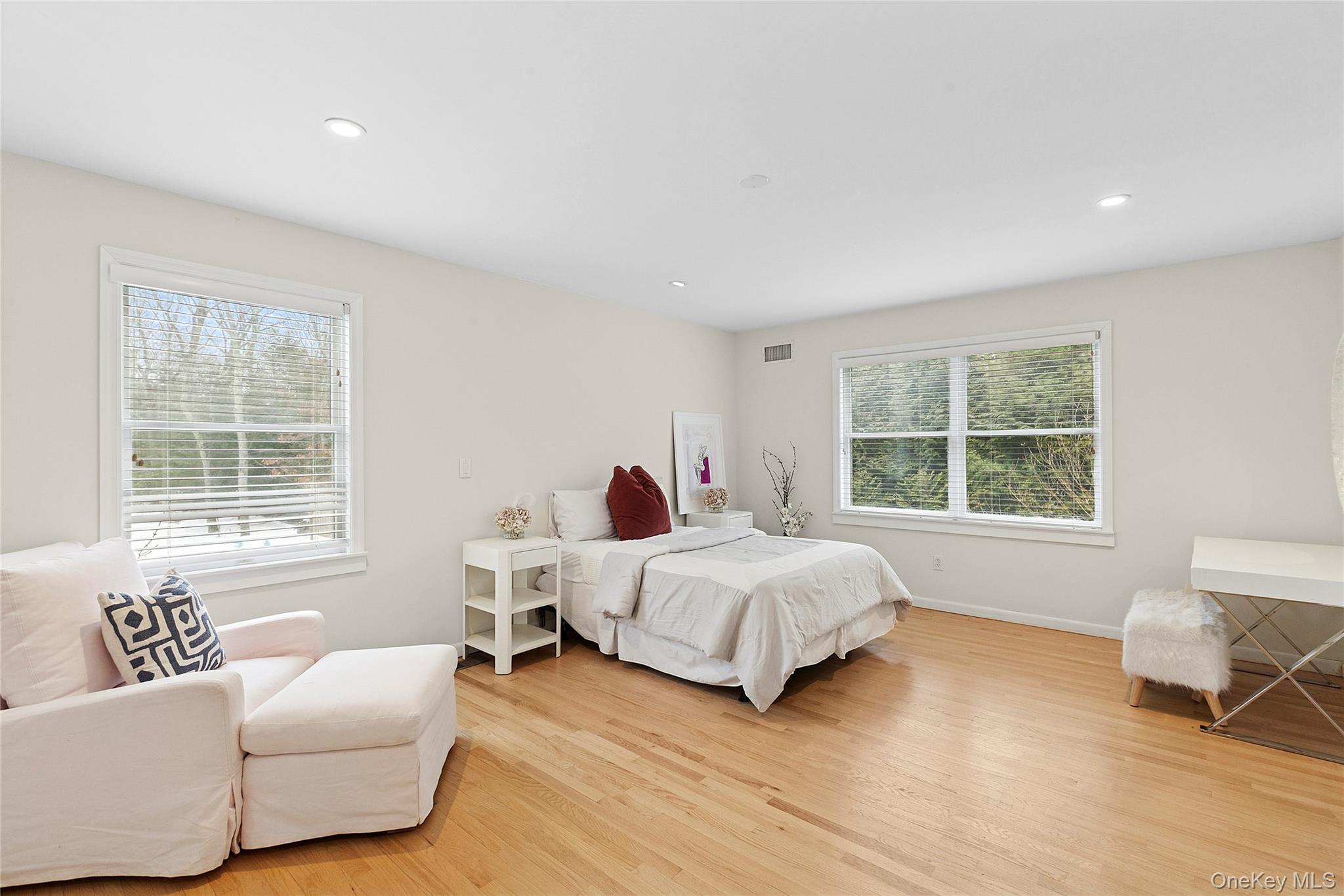 11 Valley Street Property Photo 9