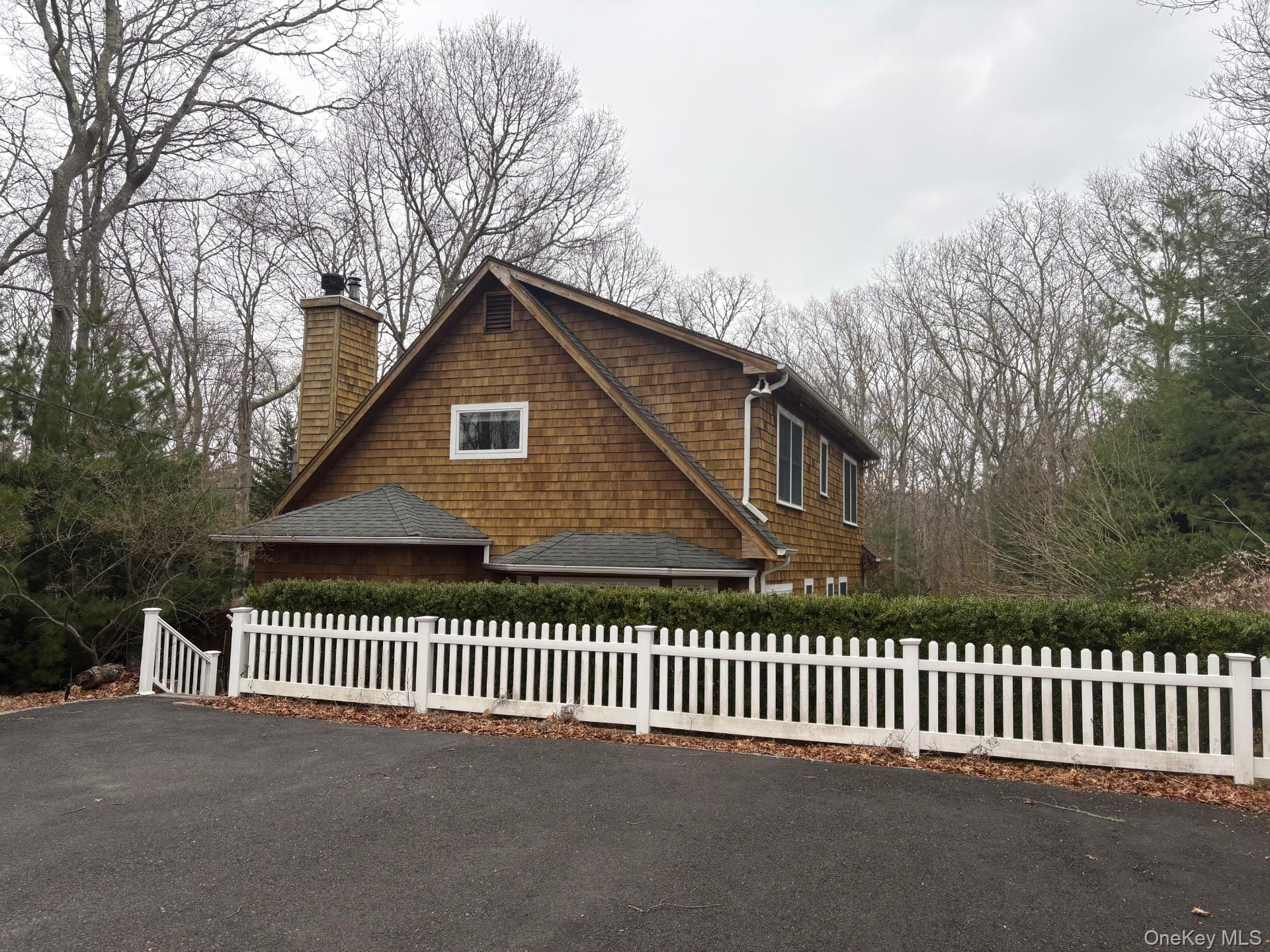 11 Valley Street Property Photo 12