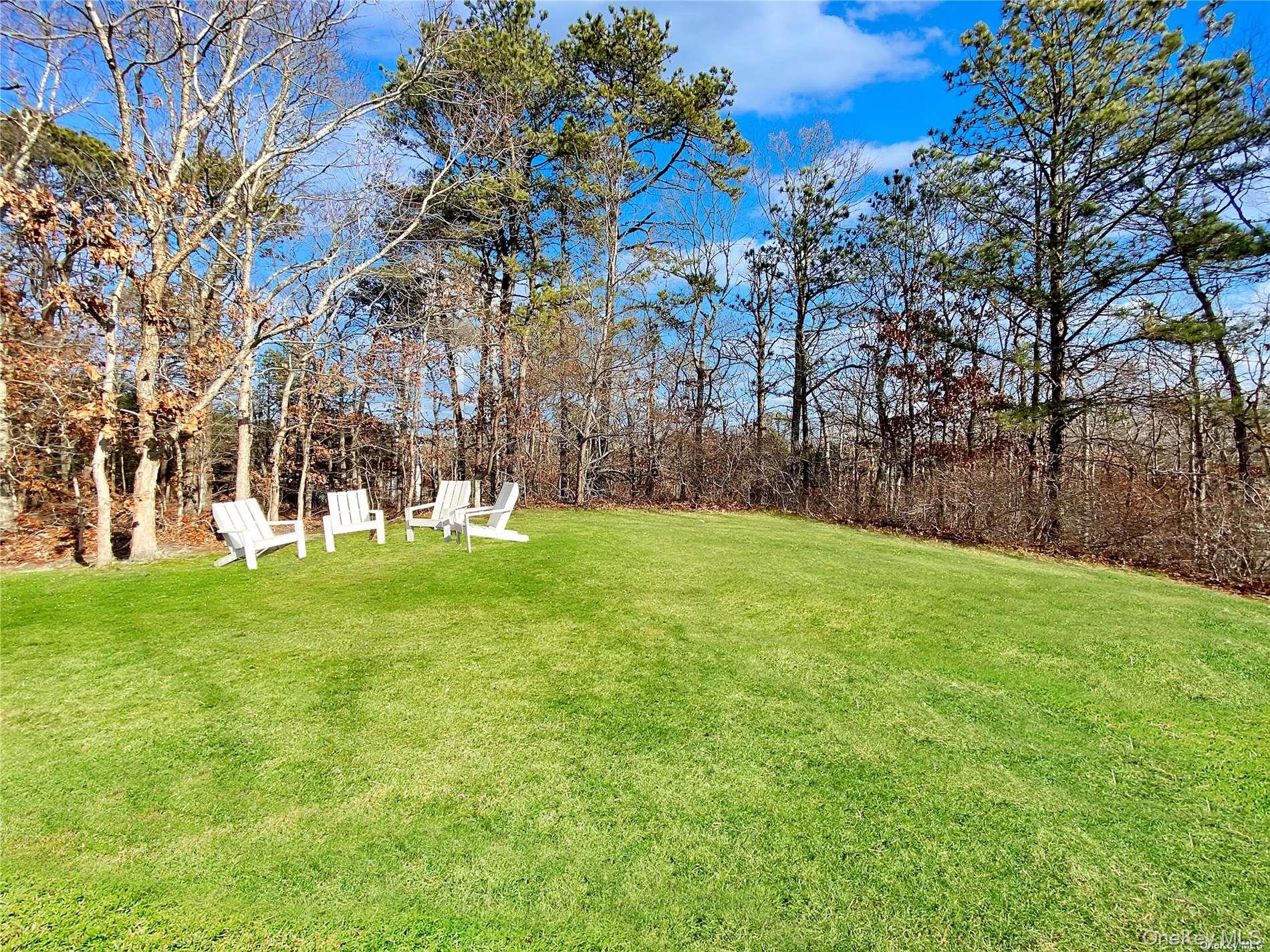 18 Old Riverhead Road Property Photo 12