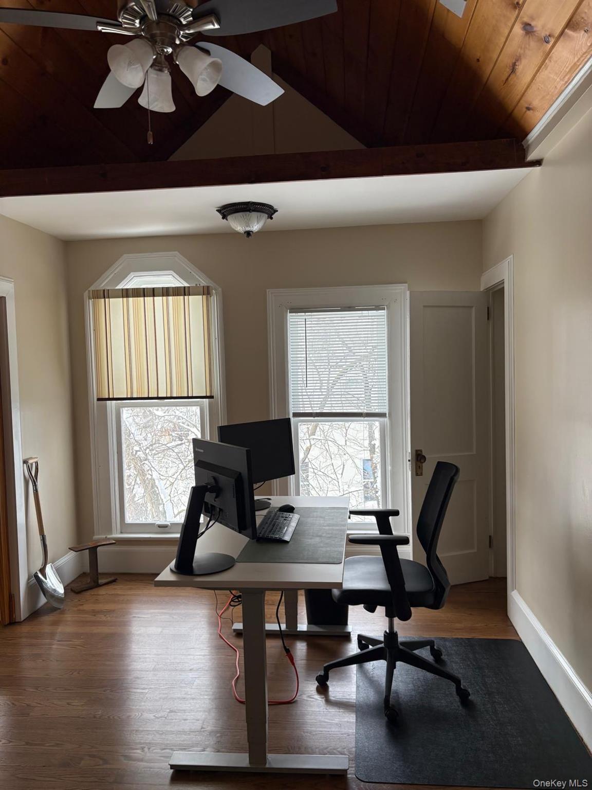 54 N Broadway Property Photo 17