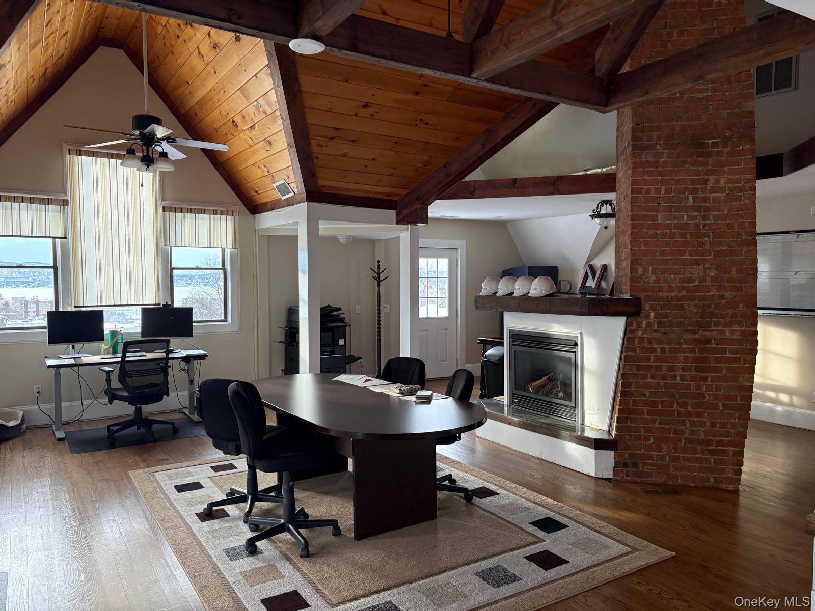 54 N Broadway Property Photo 33