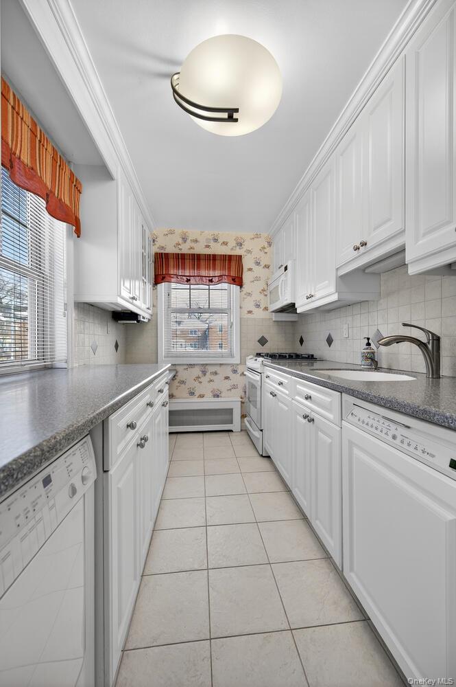 6316 252nd Street 1307 Property Photo 12