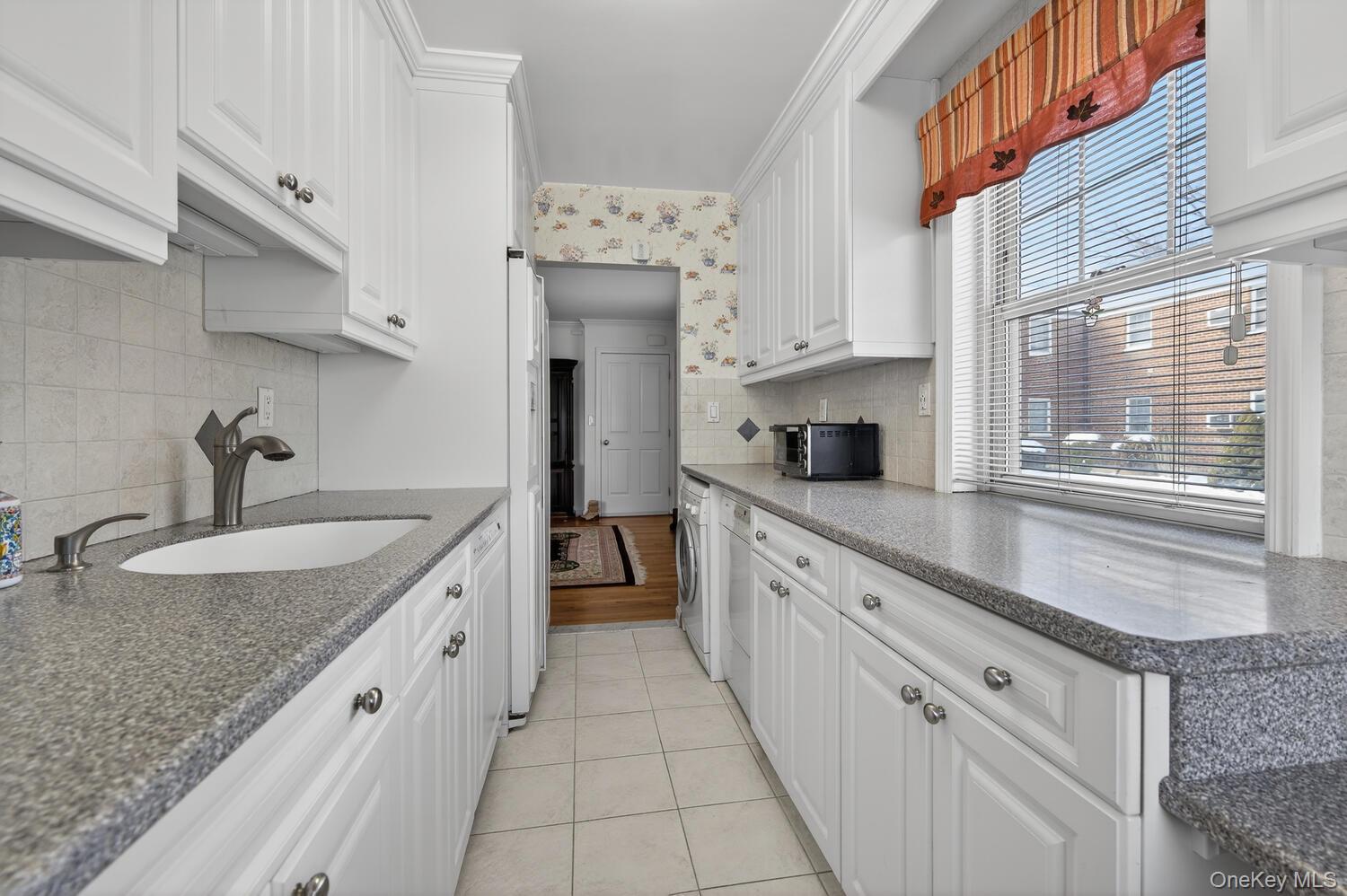 6316 252nd Street 1307 Property Photo 16