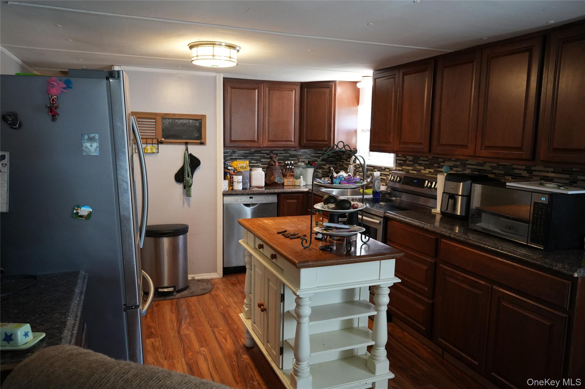 703-106 Fresh Pond Avenue Property Photo 4
