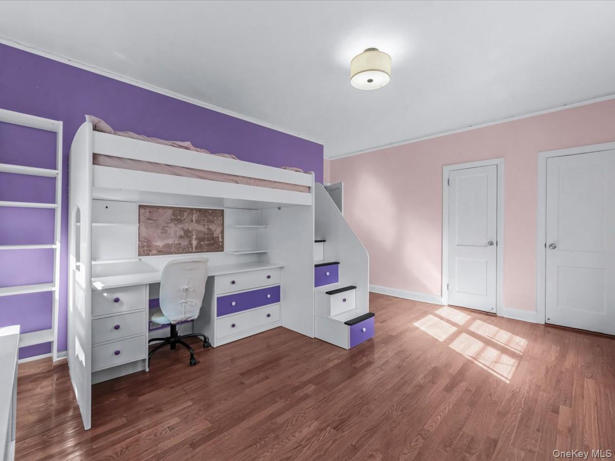 34-20 79th Street 2j/2i Property Photo 10