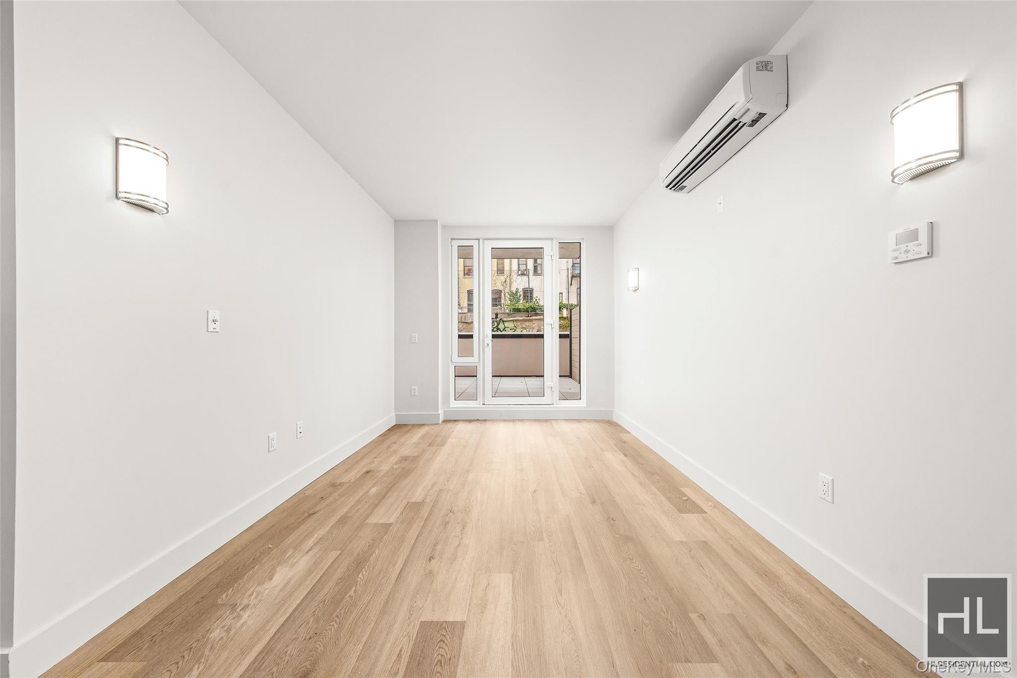 91 Bruckner Boulevard 105 Property Photo 6