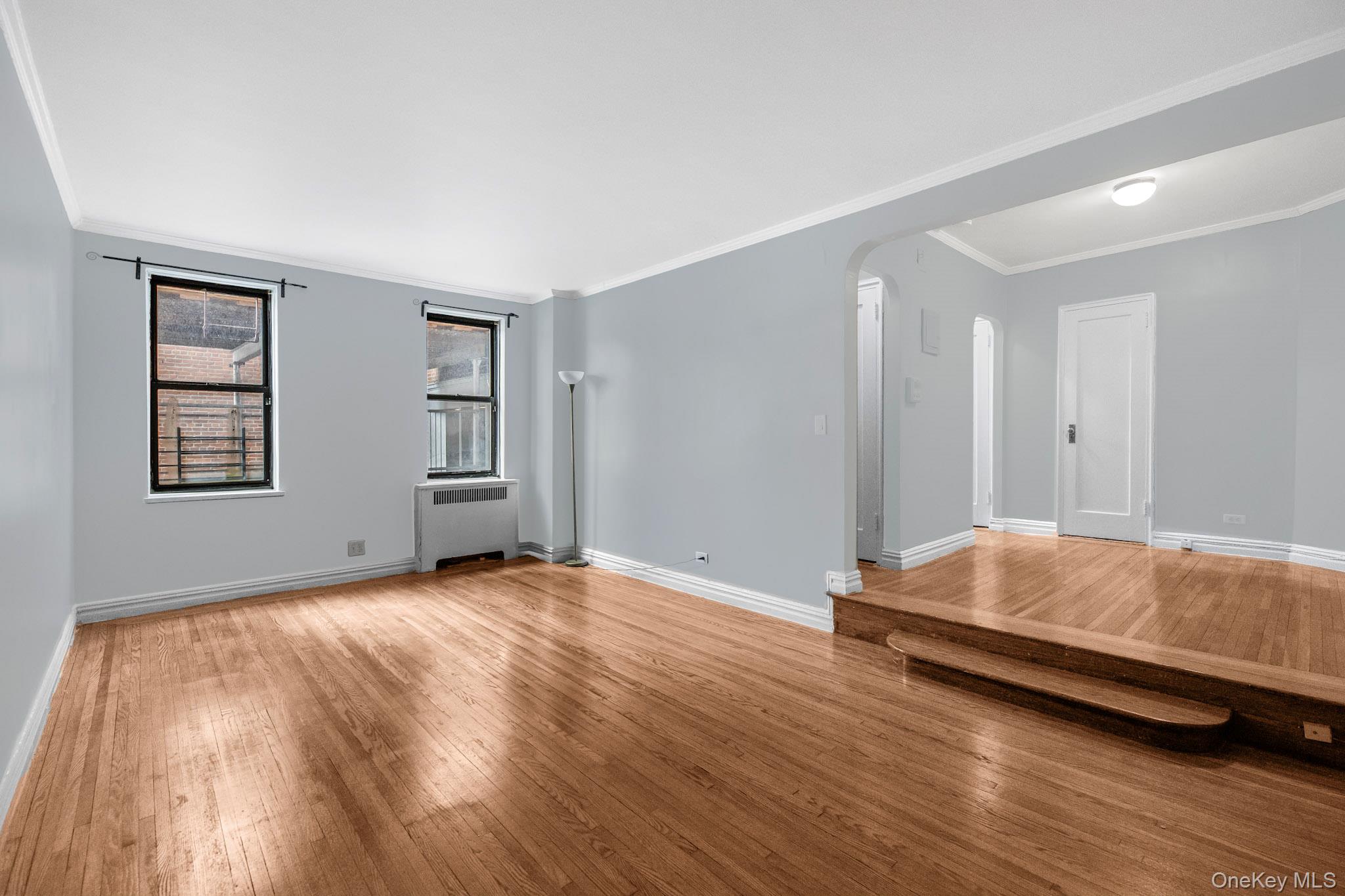 306 E Mosholu Parkway 1f Property Photo 2