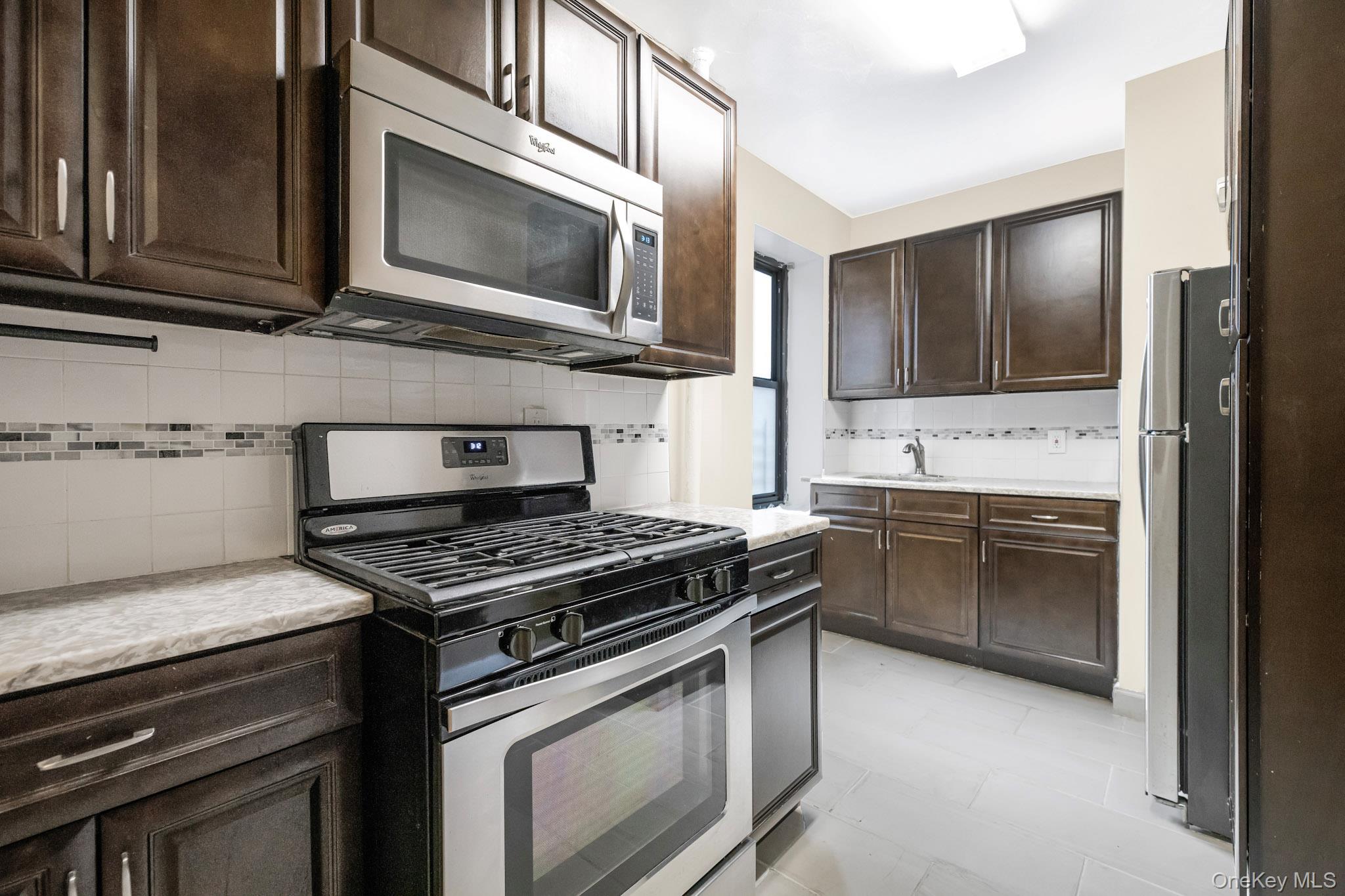 306 E Mosholu Parkway 1f Property Photo 8