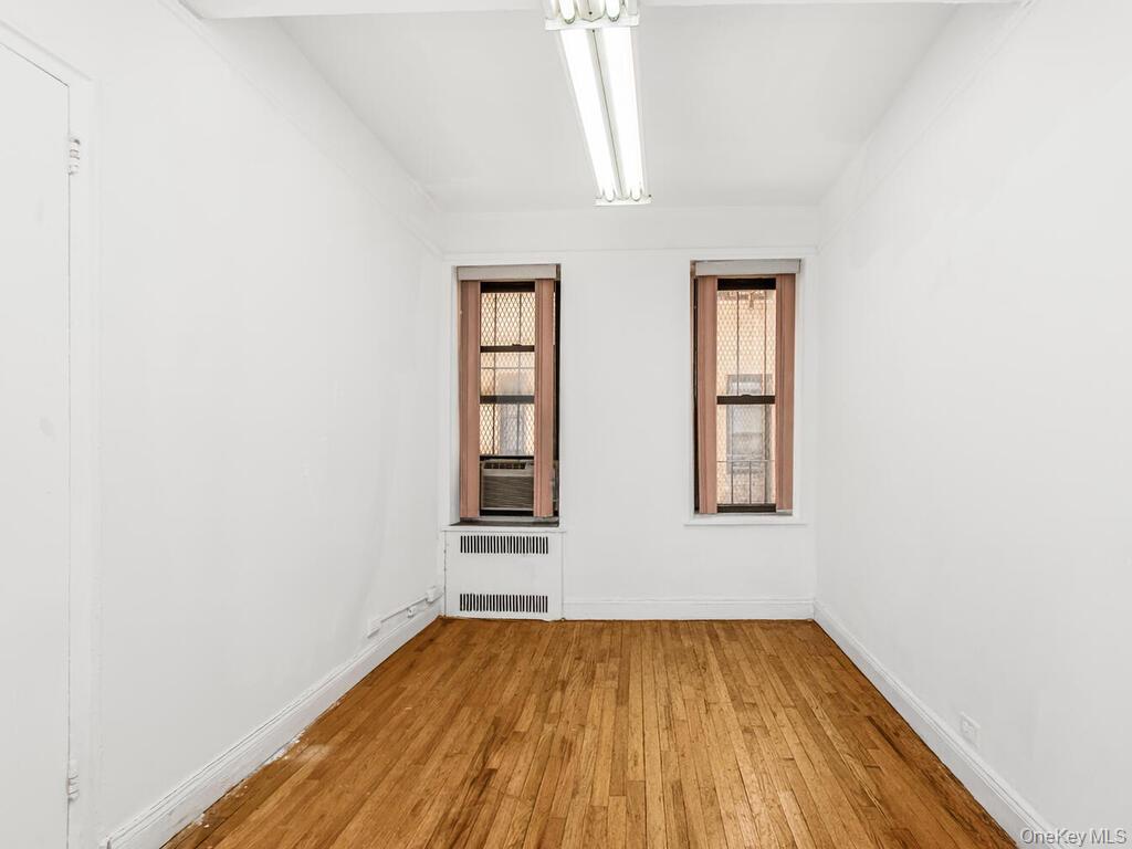 860 Grand Concourse 1i Property Photo 4