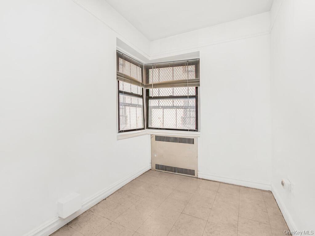 860 Grand Concourse 1i Property Photo 6