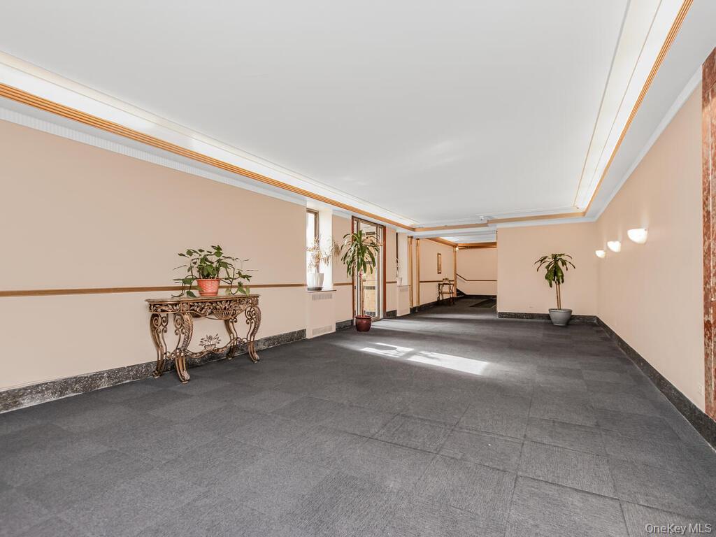 860 Grand Concourse 1i Property Photo 10