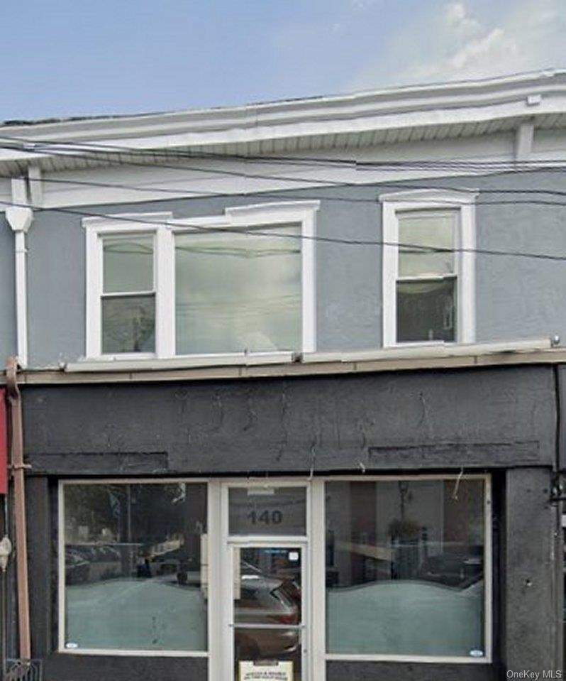 140 Cedarhurst Avenue Property Photo 4