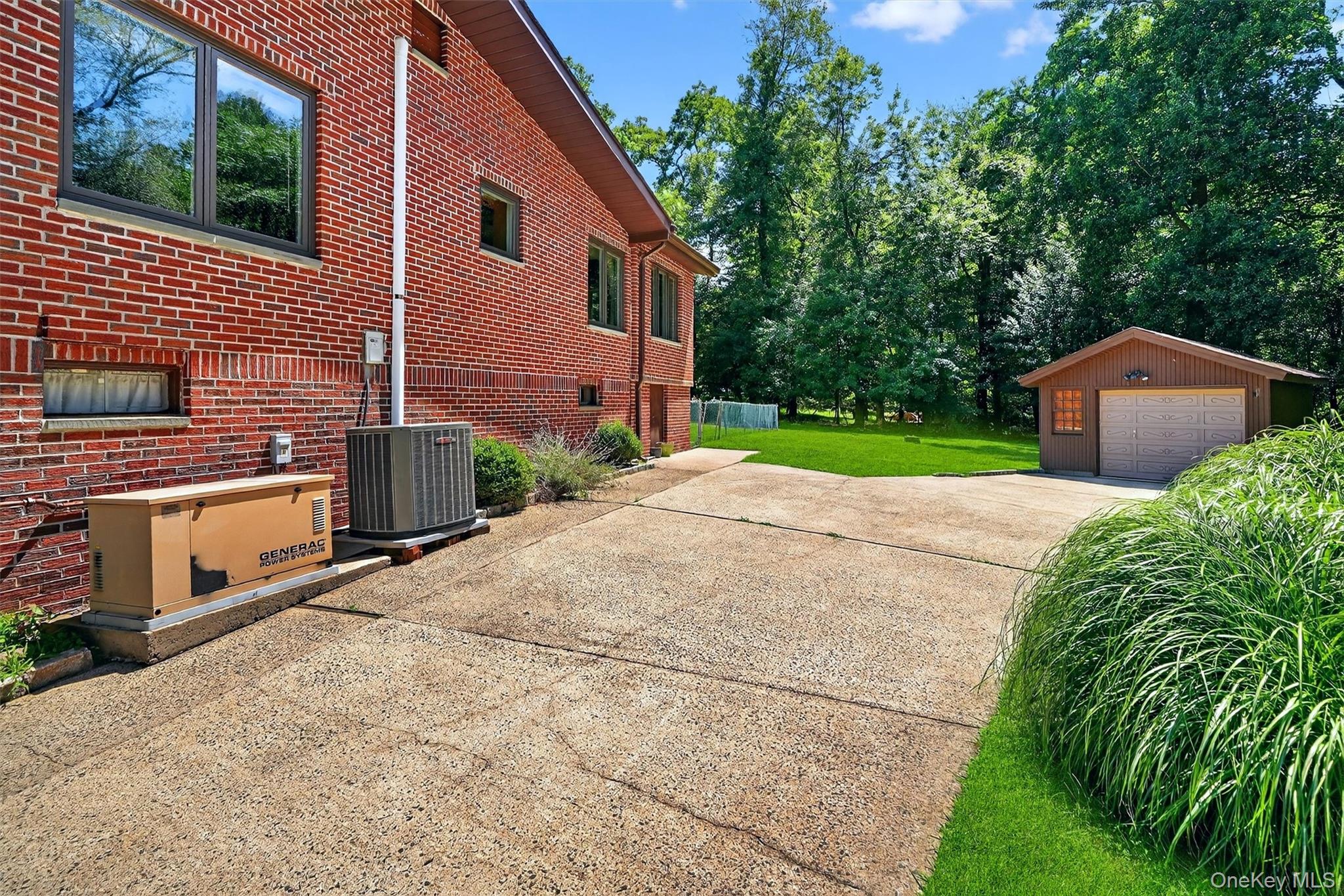 10 Wesley Court Property Photo 40