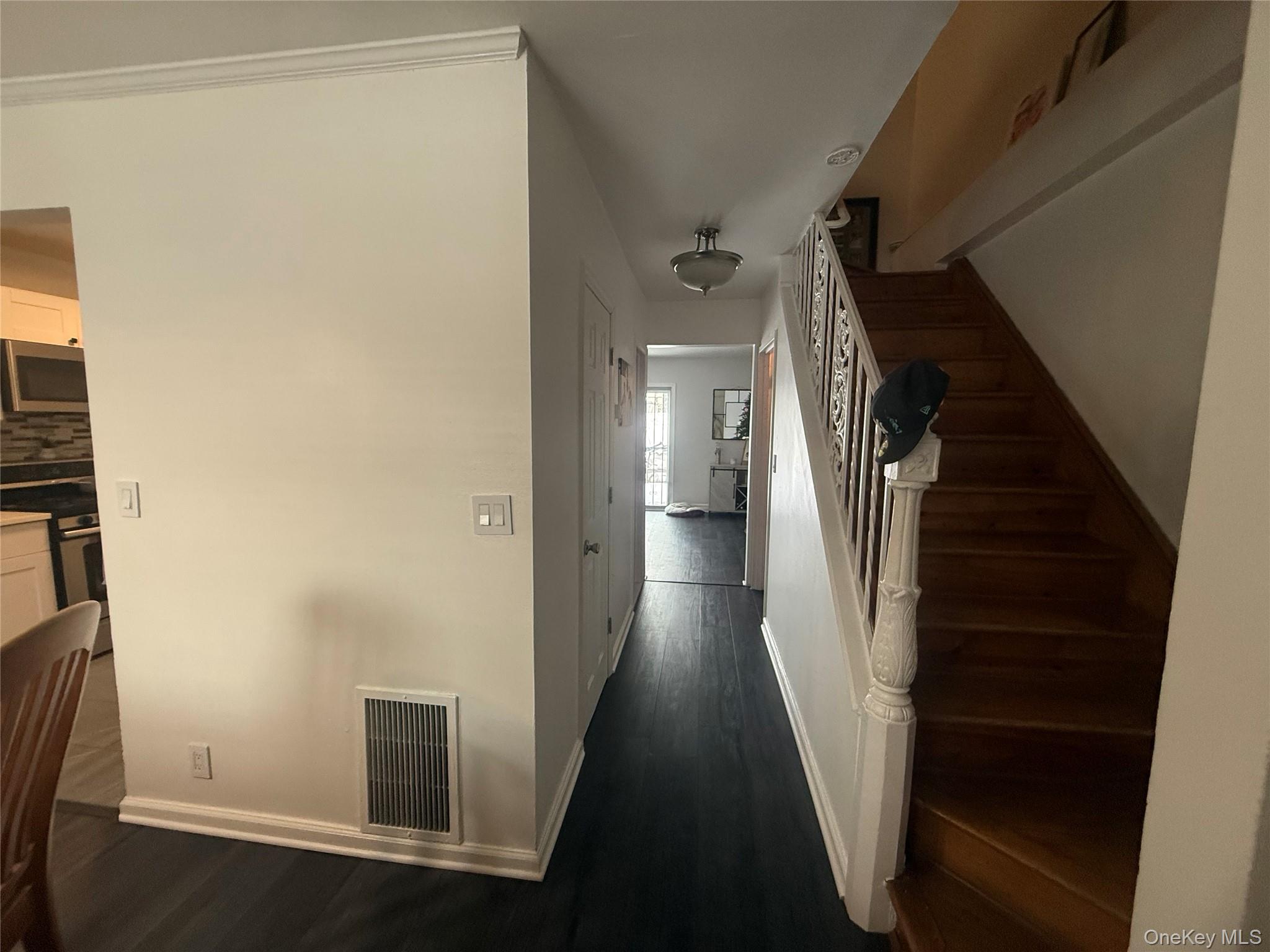 2171 Arthur Avenue Property Photo 6