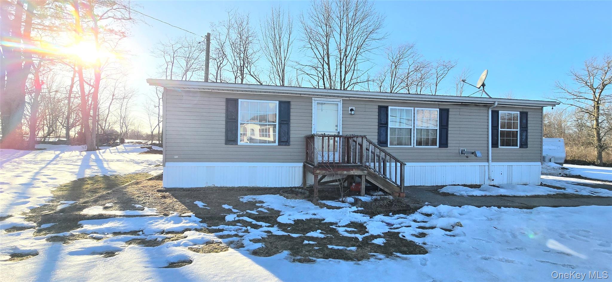 325 Mueller Road Property Photo 3